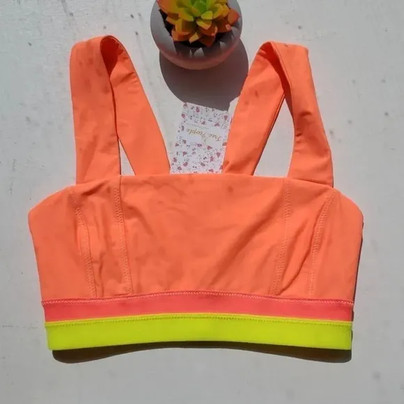 🅵🆁🅴🅴 🅿🅴🅾🅿🅻🅴 White Water Bra