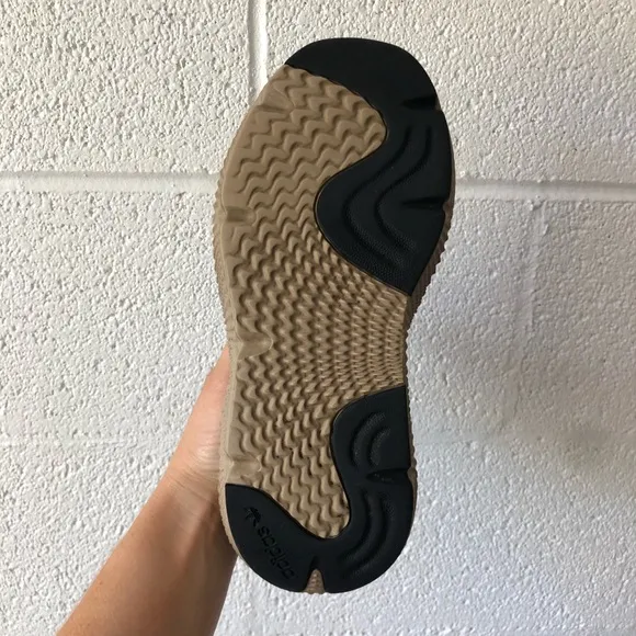 Adidas Prophere Trace Olive sneakers sz: 5.5