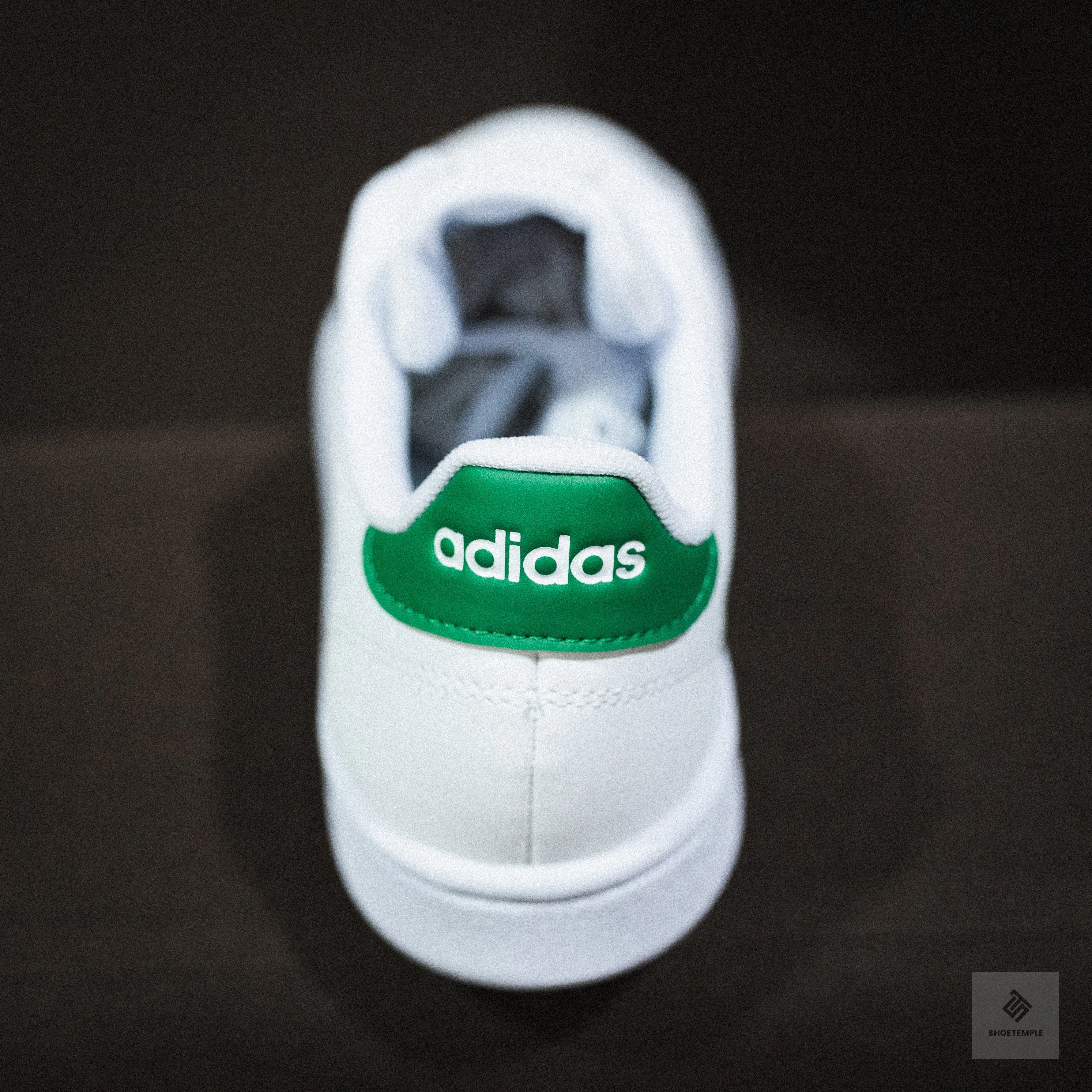 Advantage Shoes - White