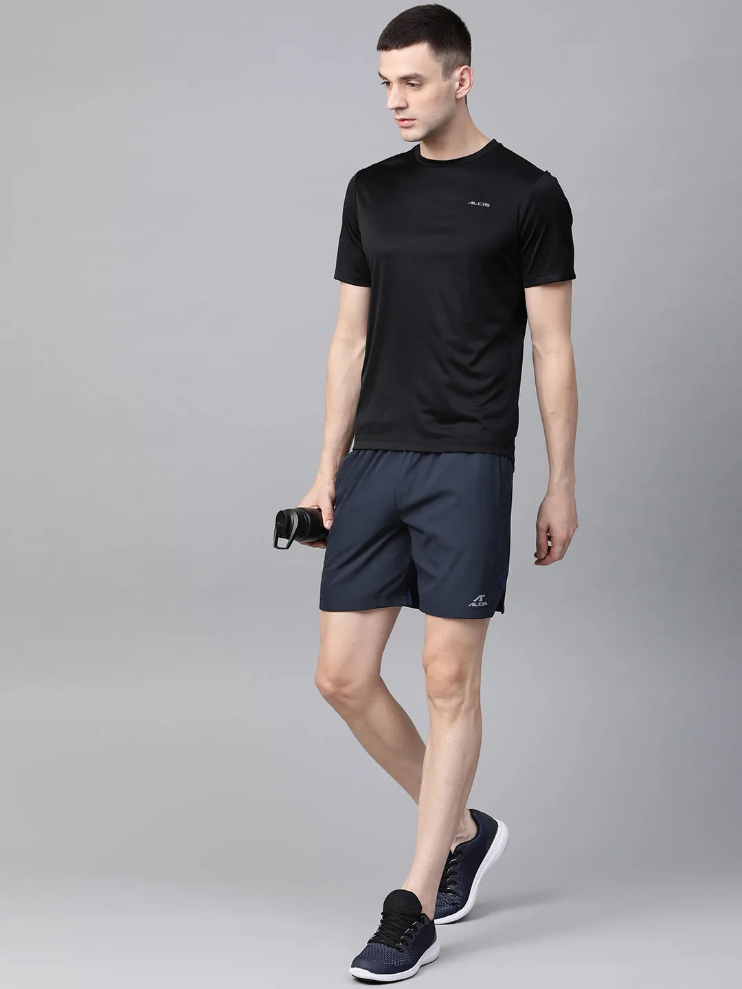 Alcis Men's Solid Navy Blue Shorts