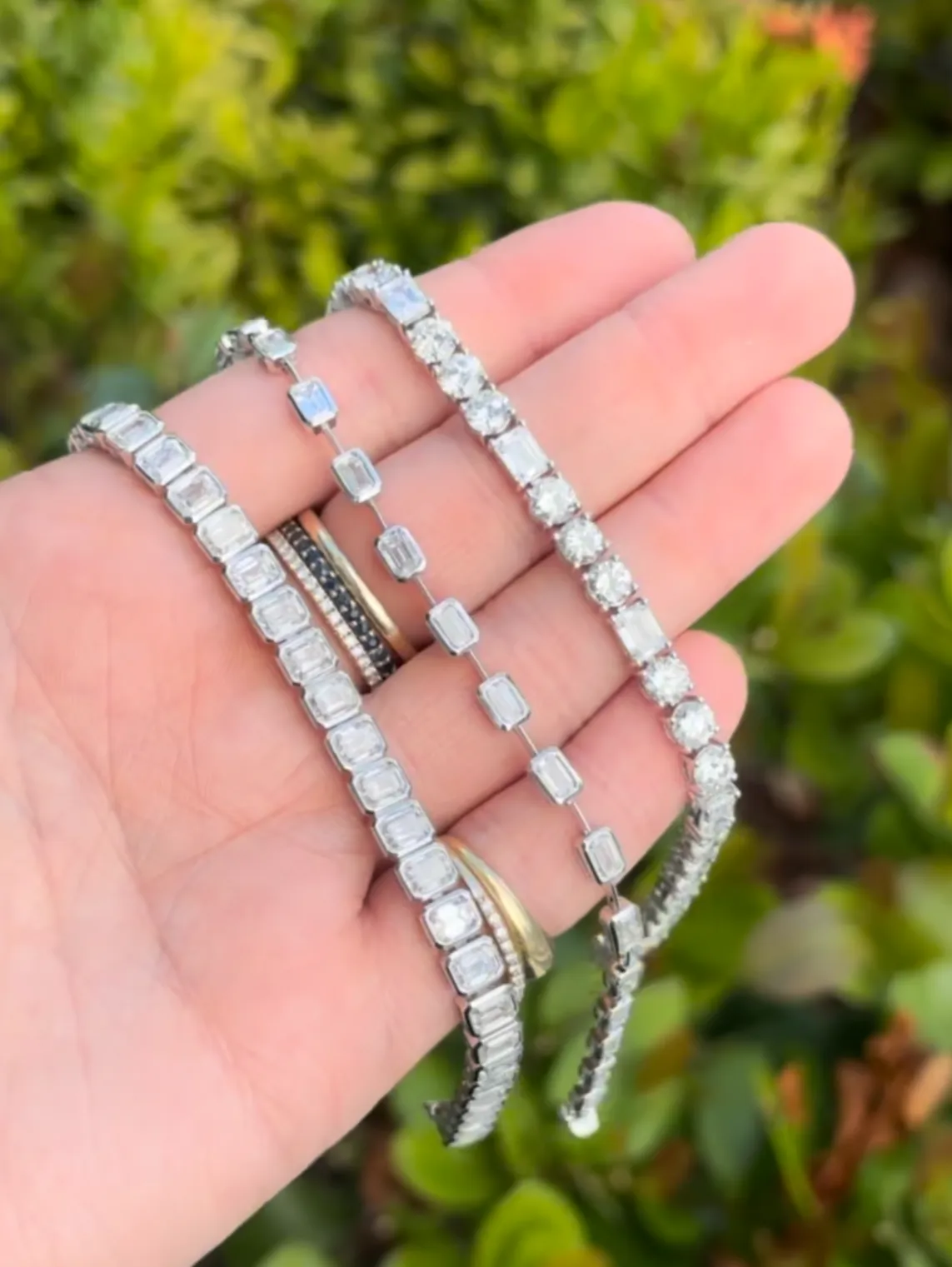 Bezel Set Emerald Tennis Bracelet