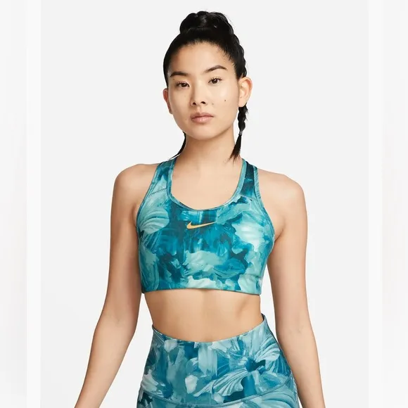 Bundle Nike Pro Women's 5&quot; Shorts &amp; Swoosh Medium-Support Padded Sports Bra