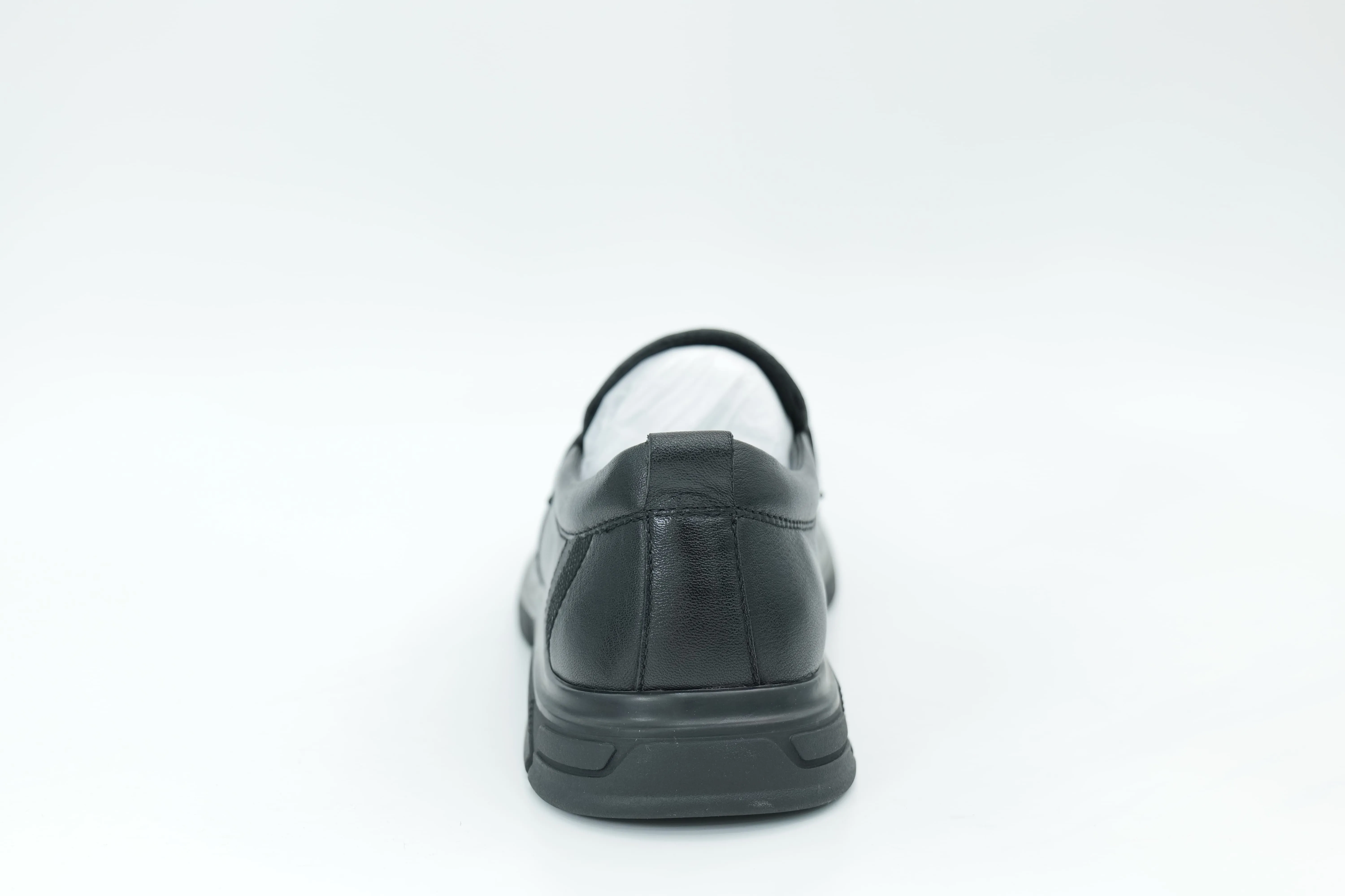 Casual shoes