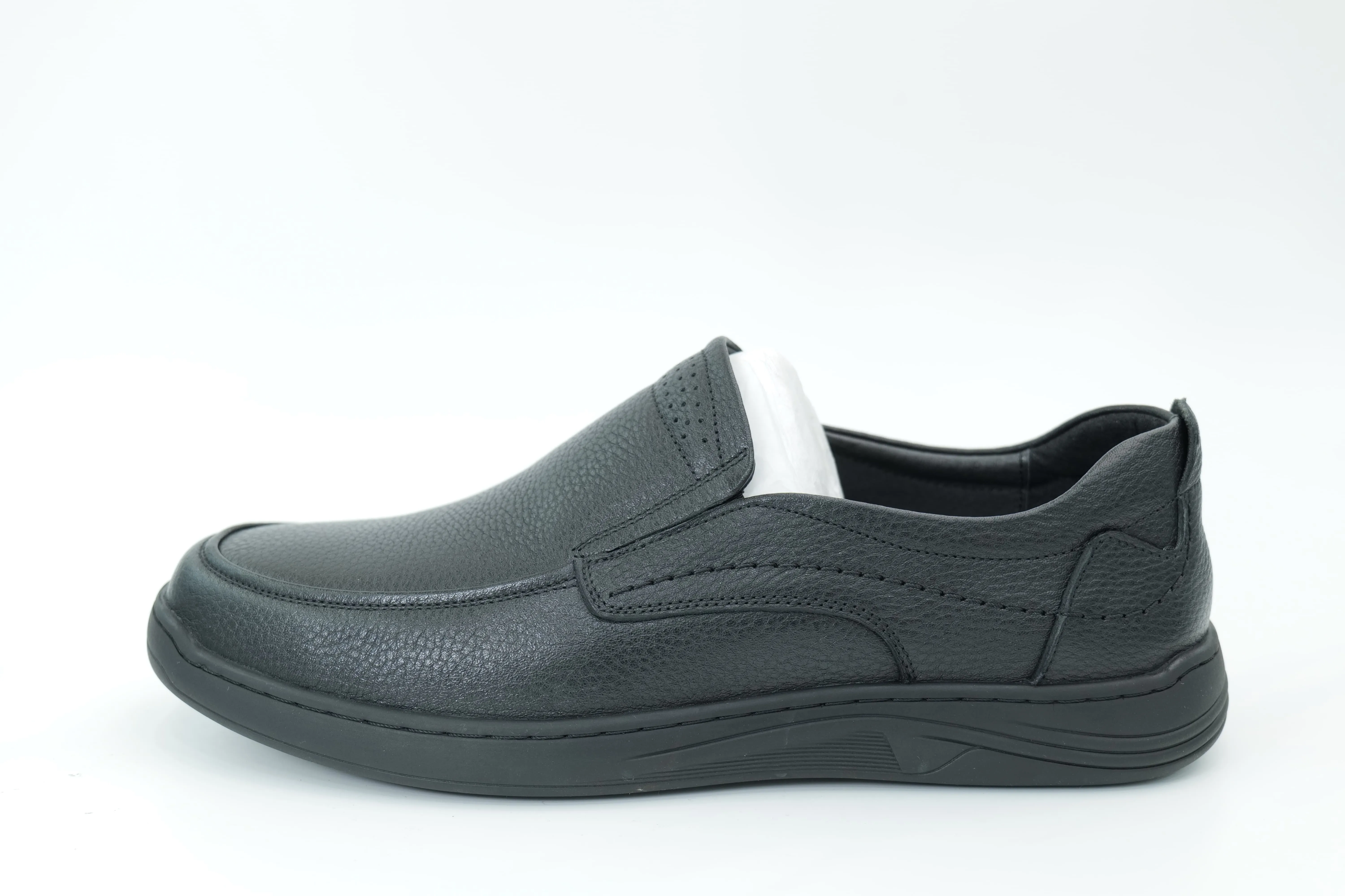 Casual shoes