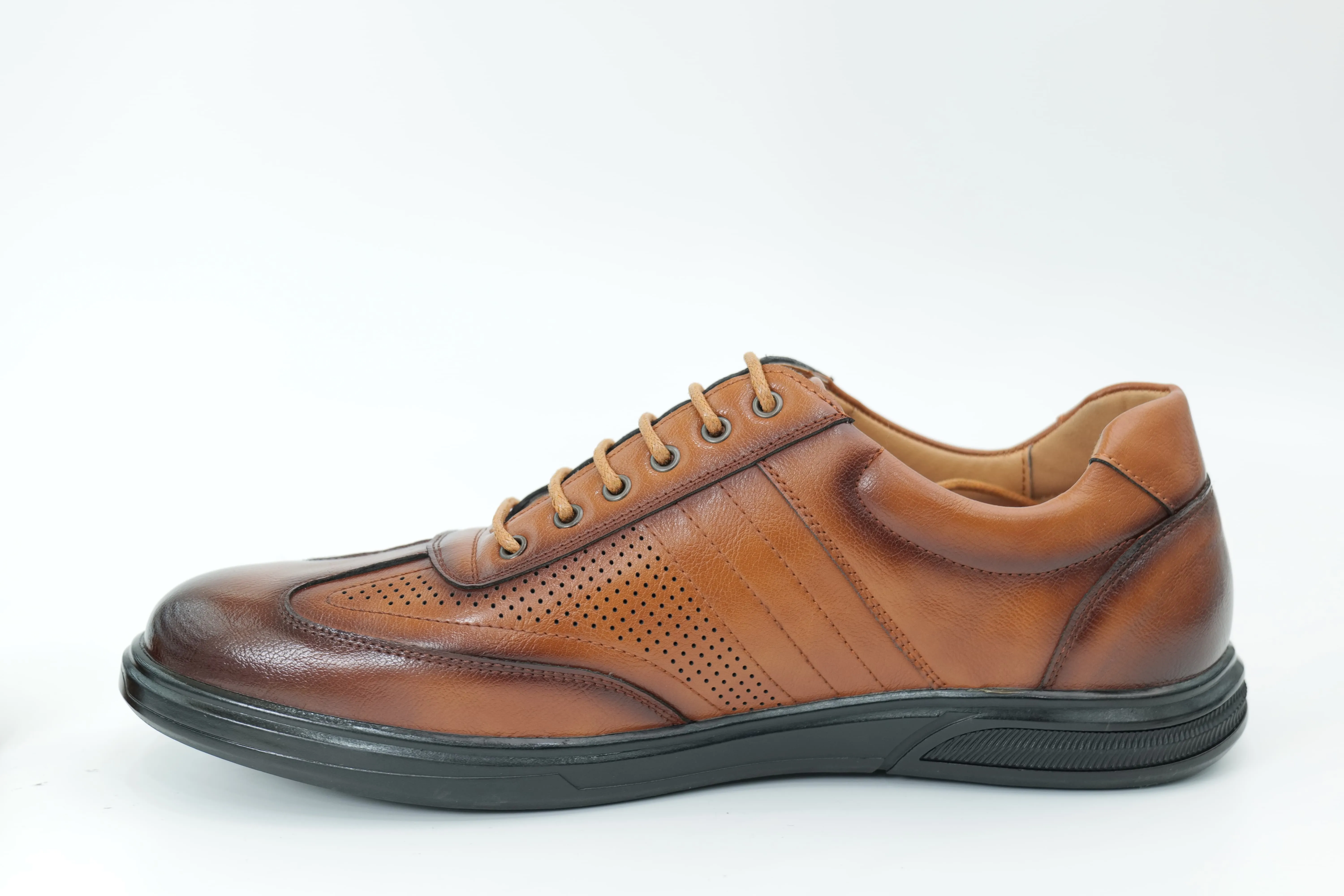 Casual shoes
