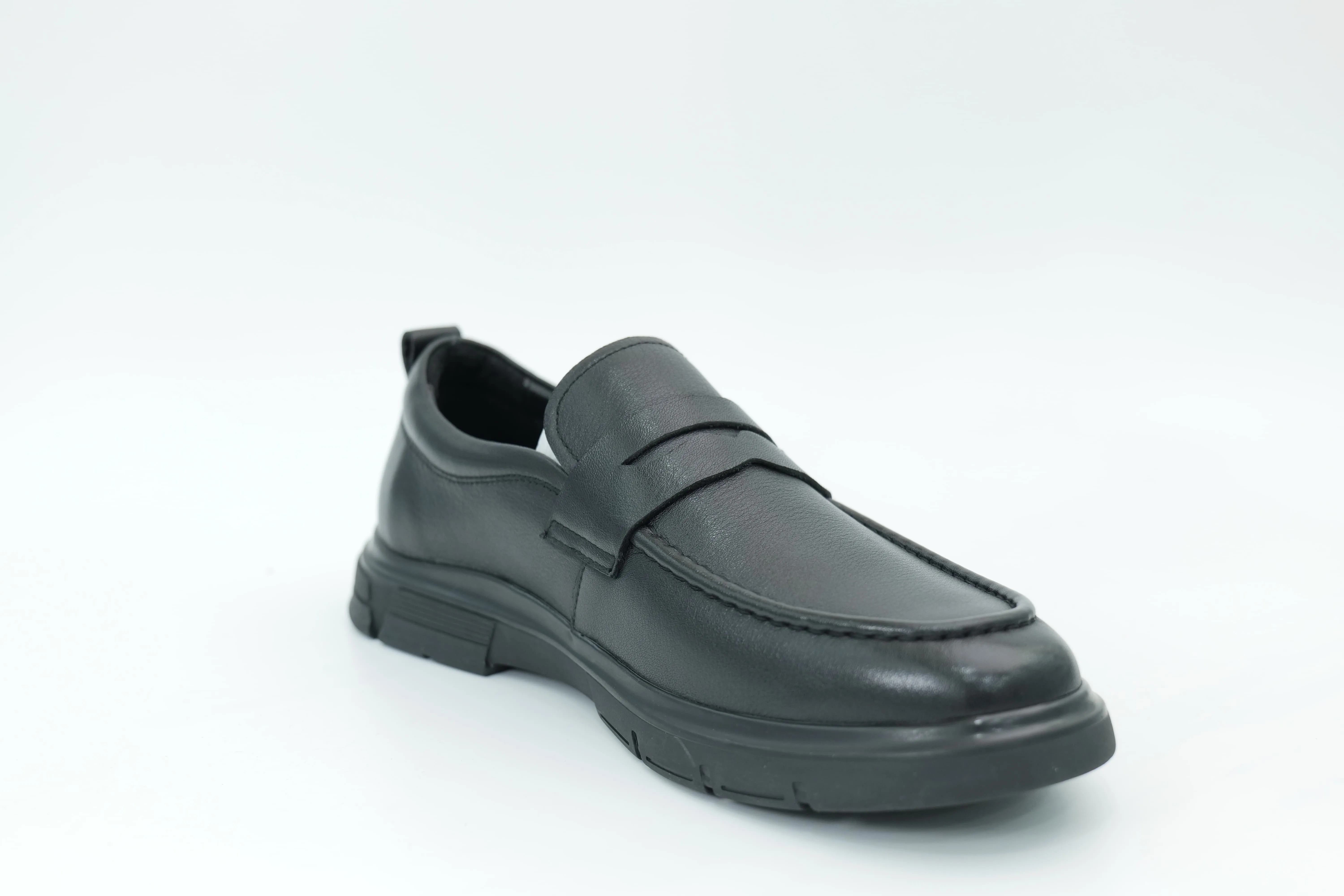 Casual shoes