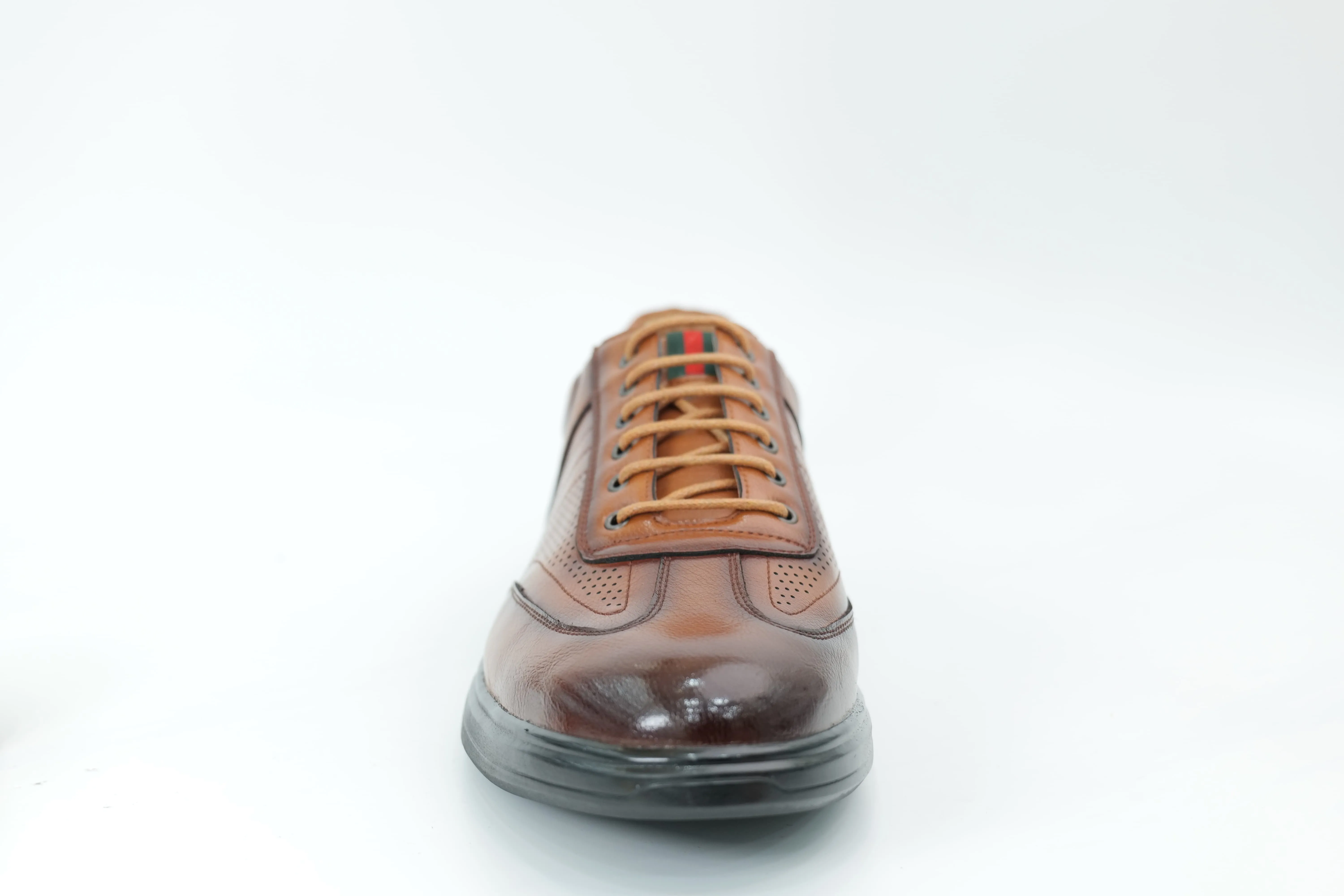 Casual shoes