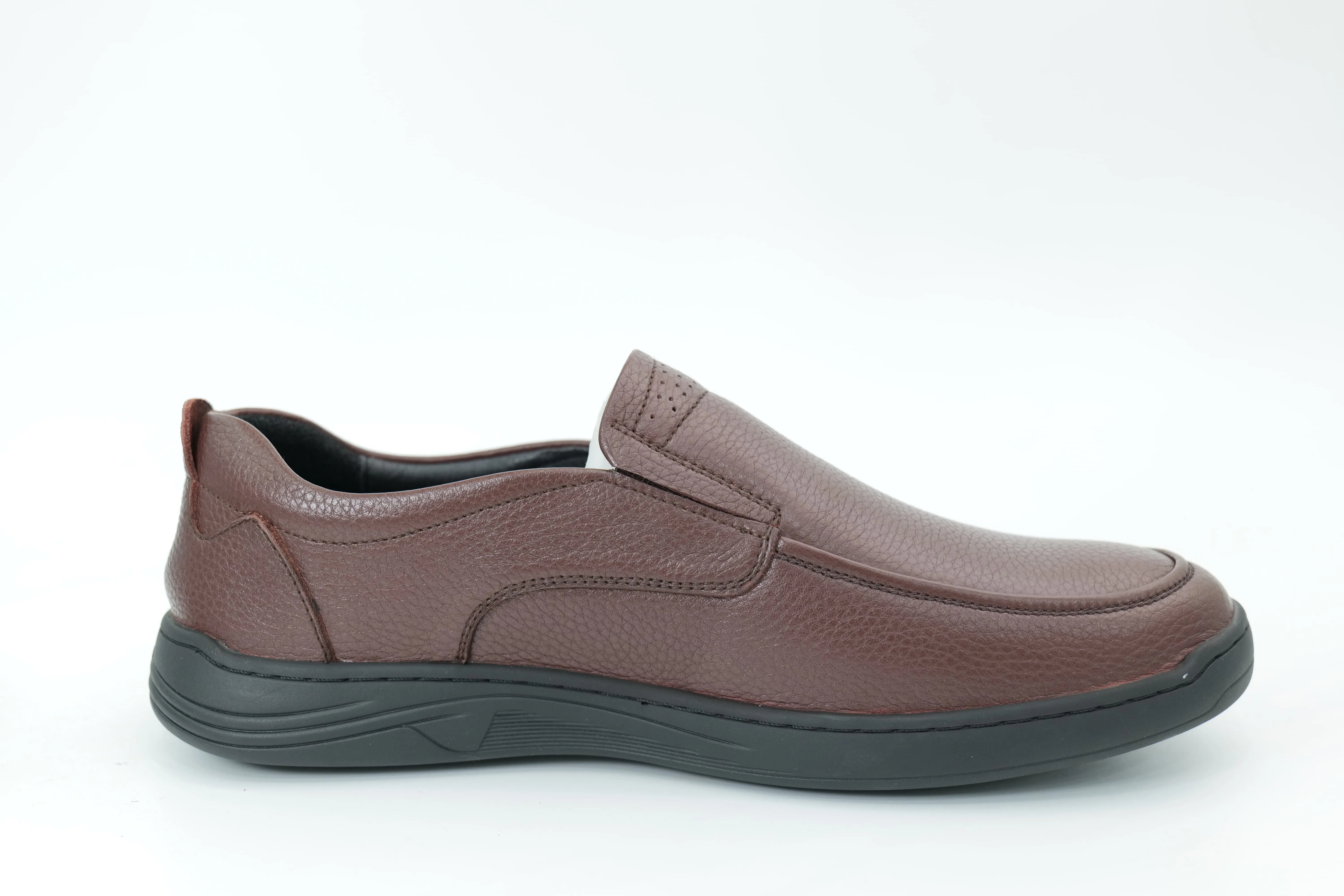 Casual shoes