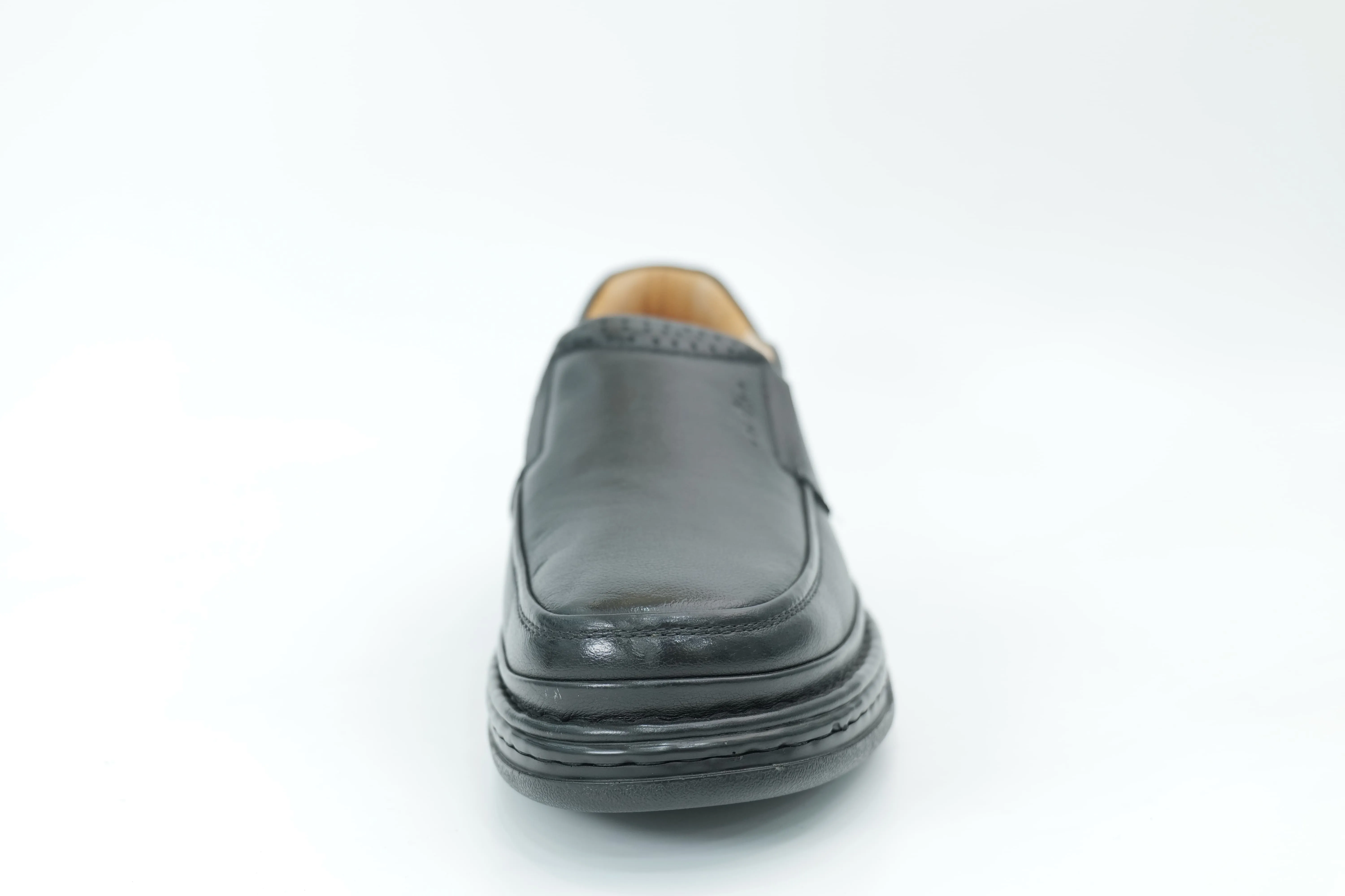 Casual shoes
