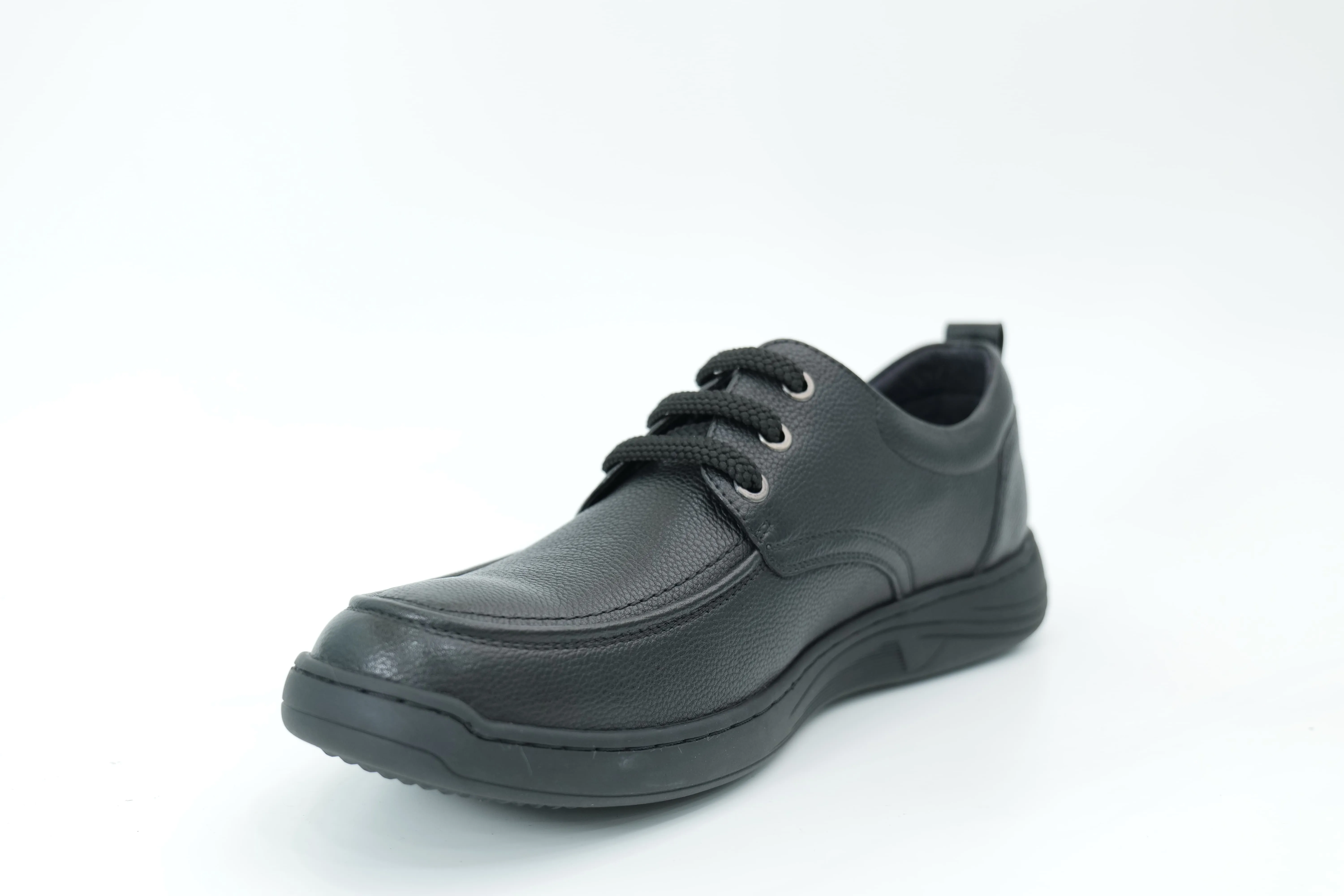 Casual shoes