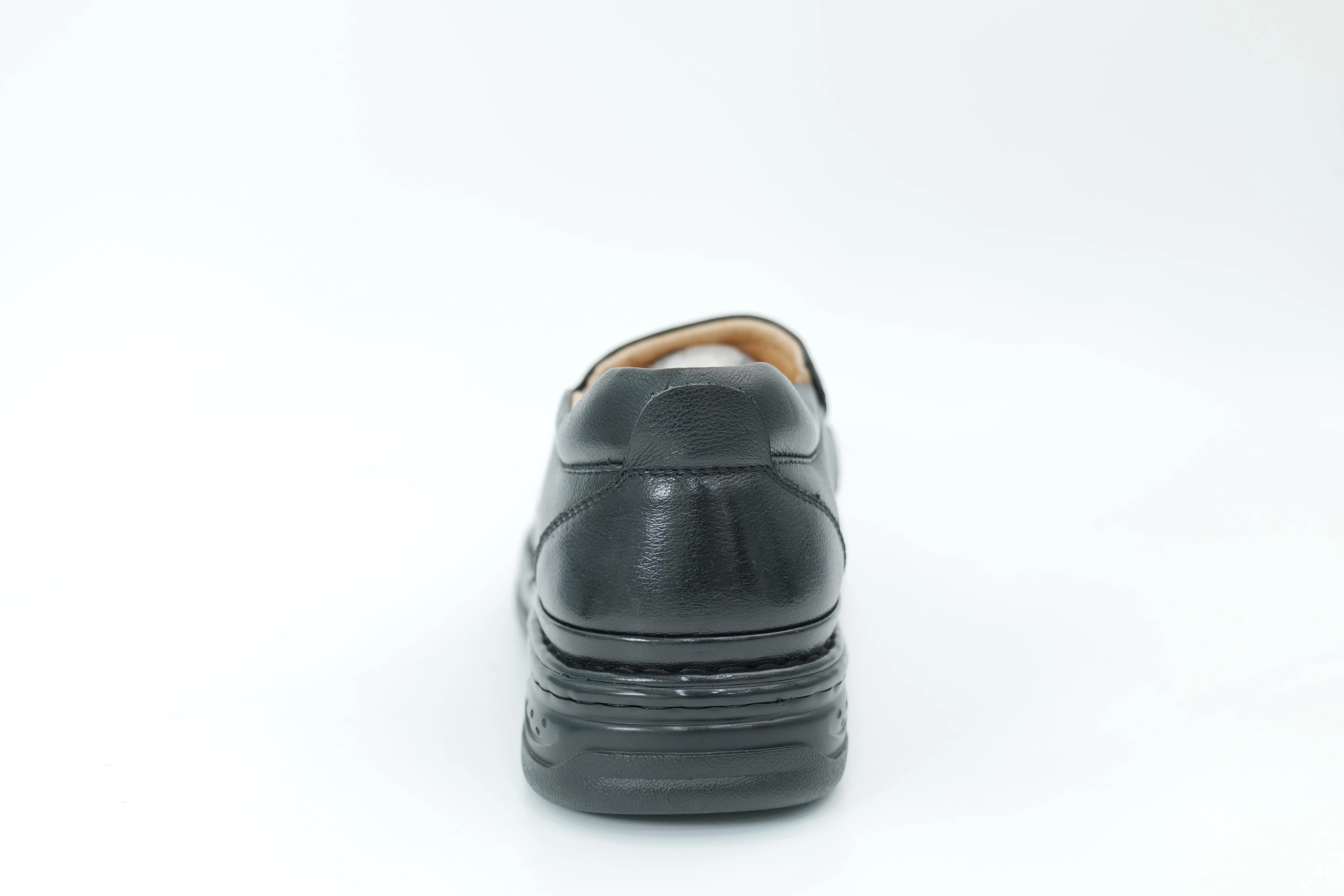 Casual shoes