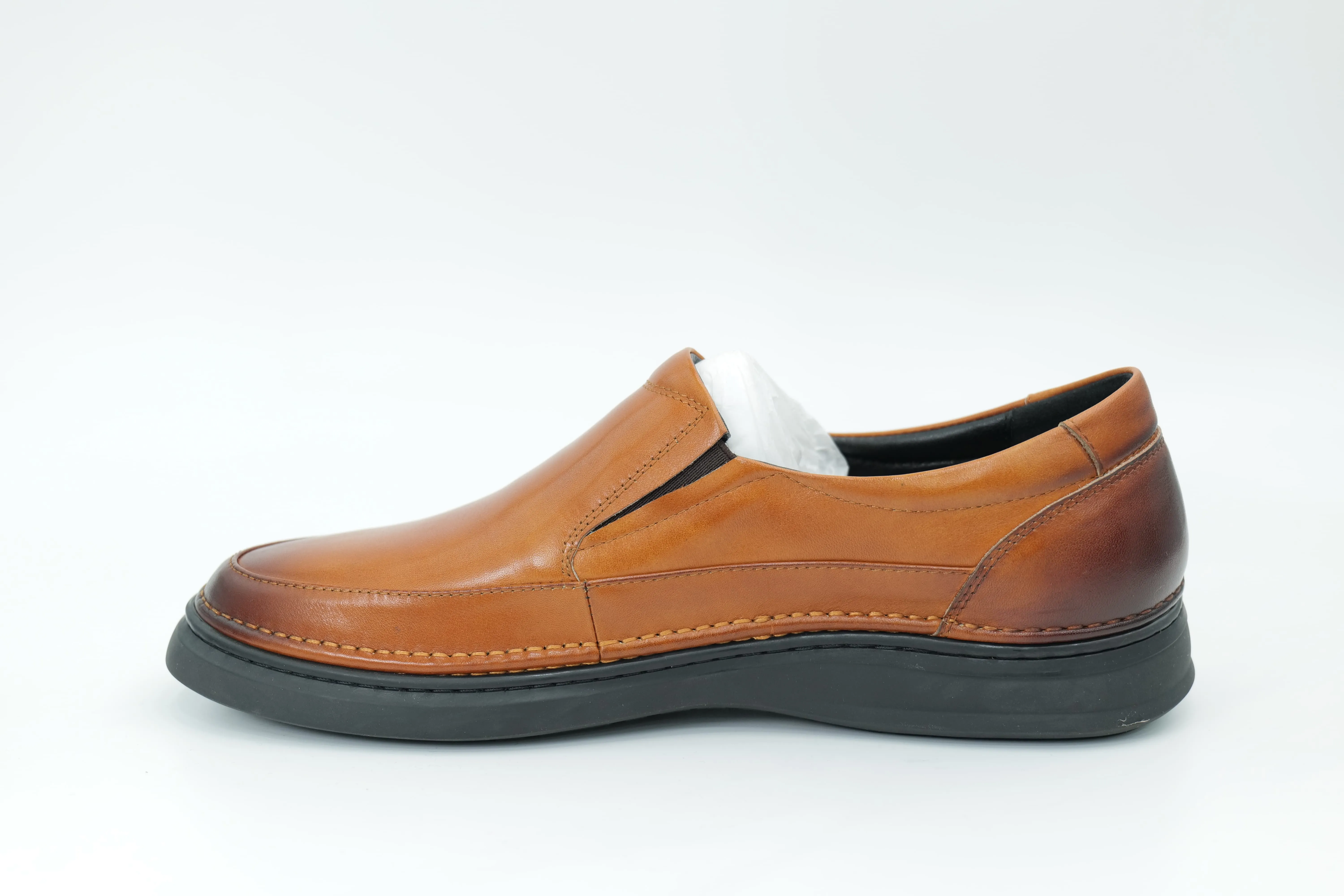 Casual shoes