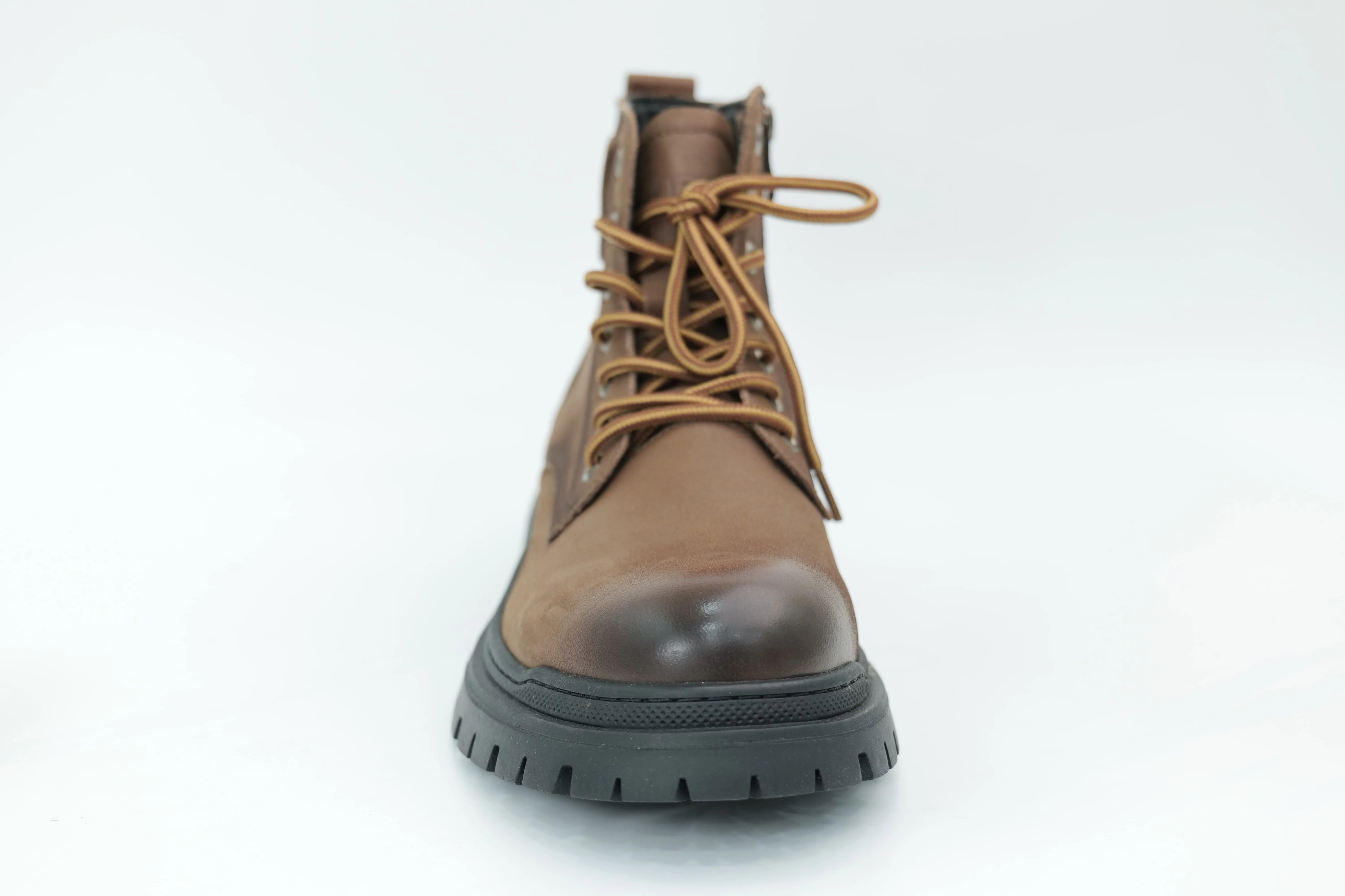 Casual shoes