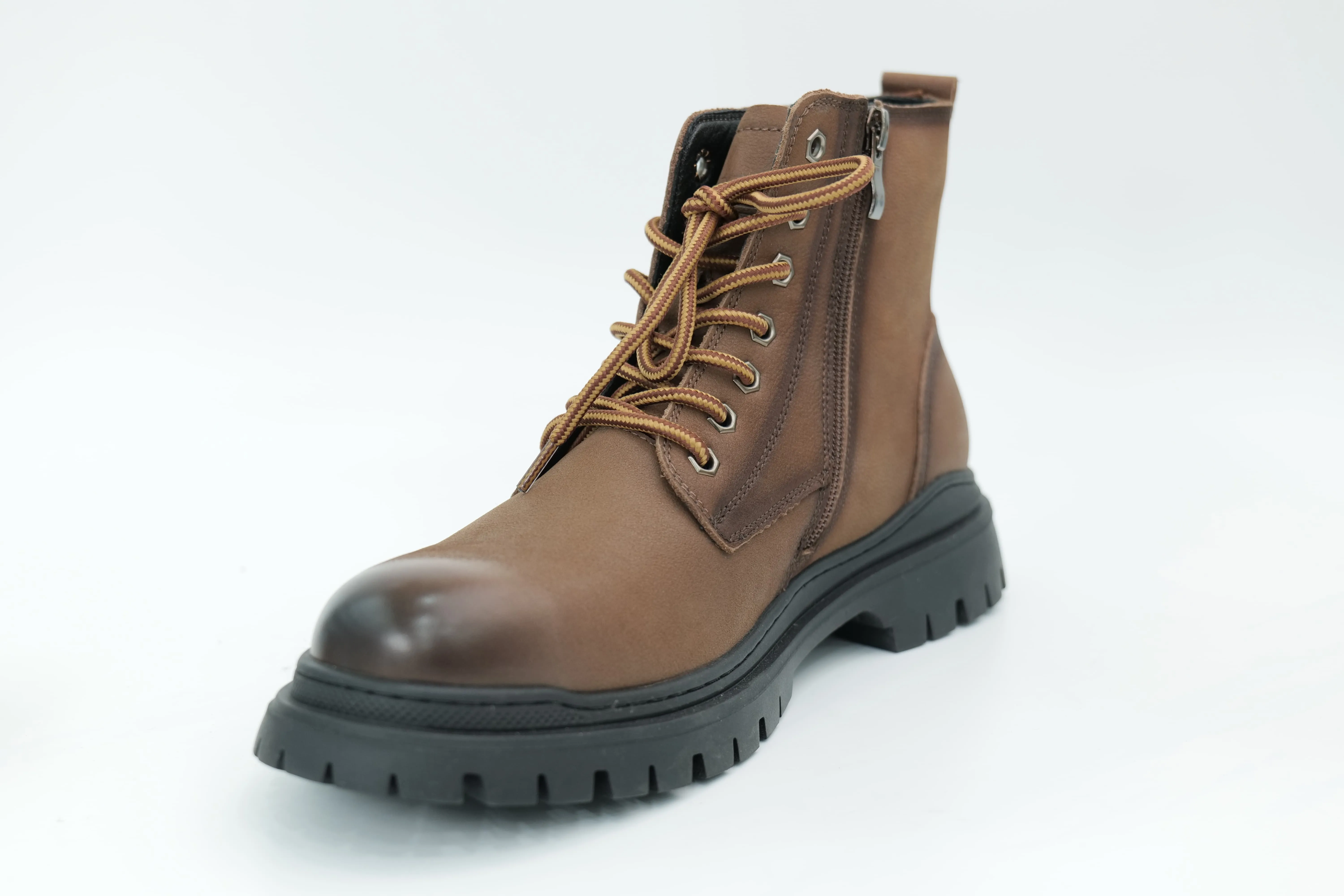 Casual shoes