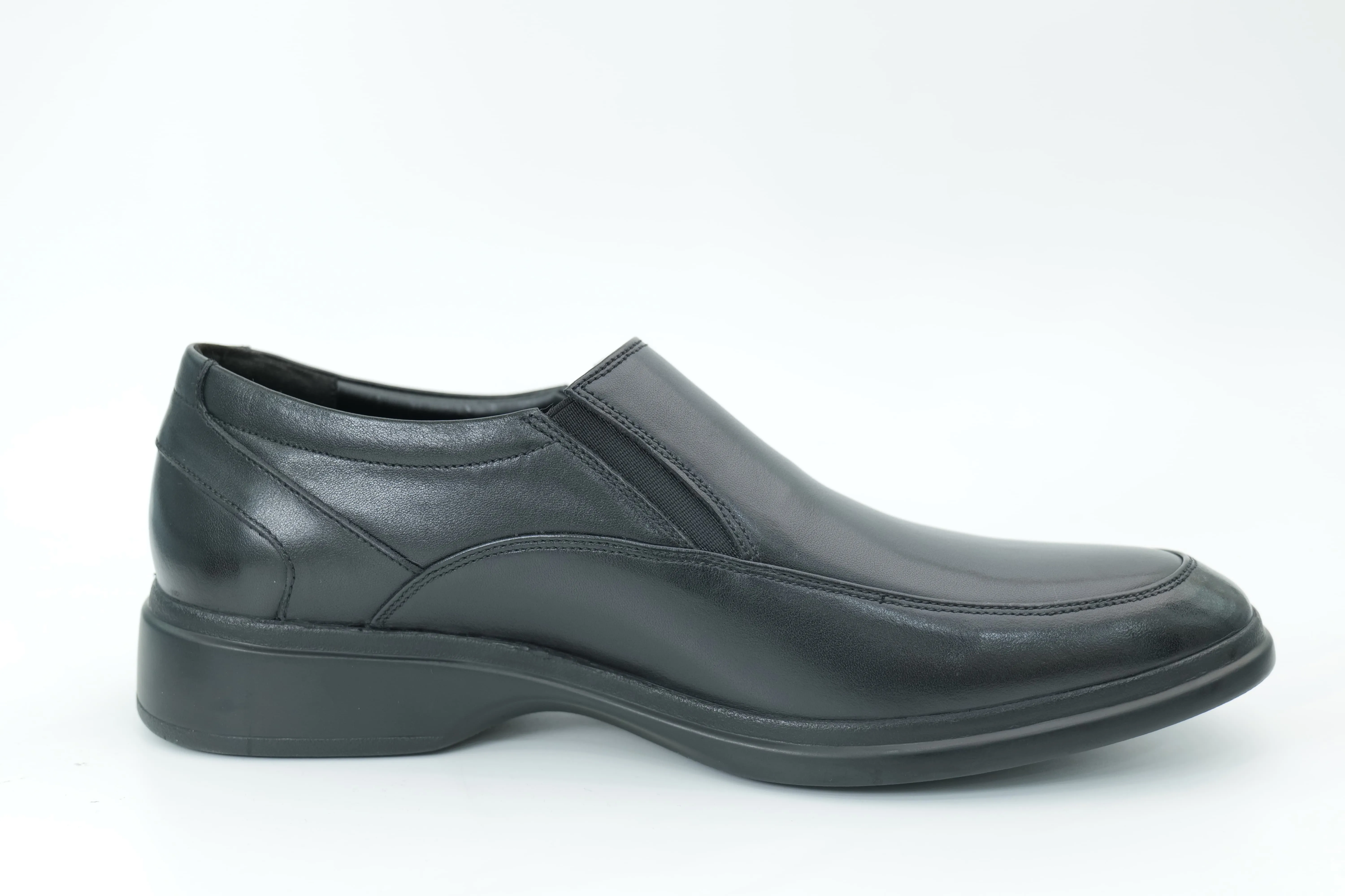 Casual shoes