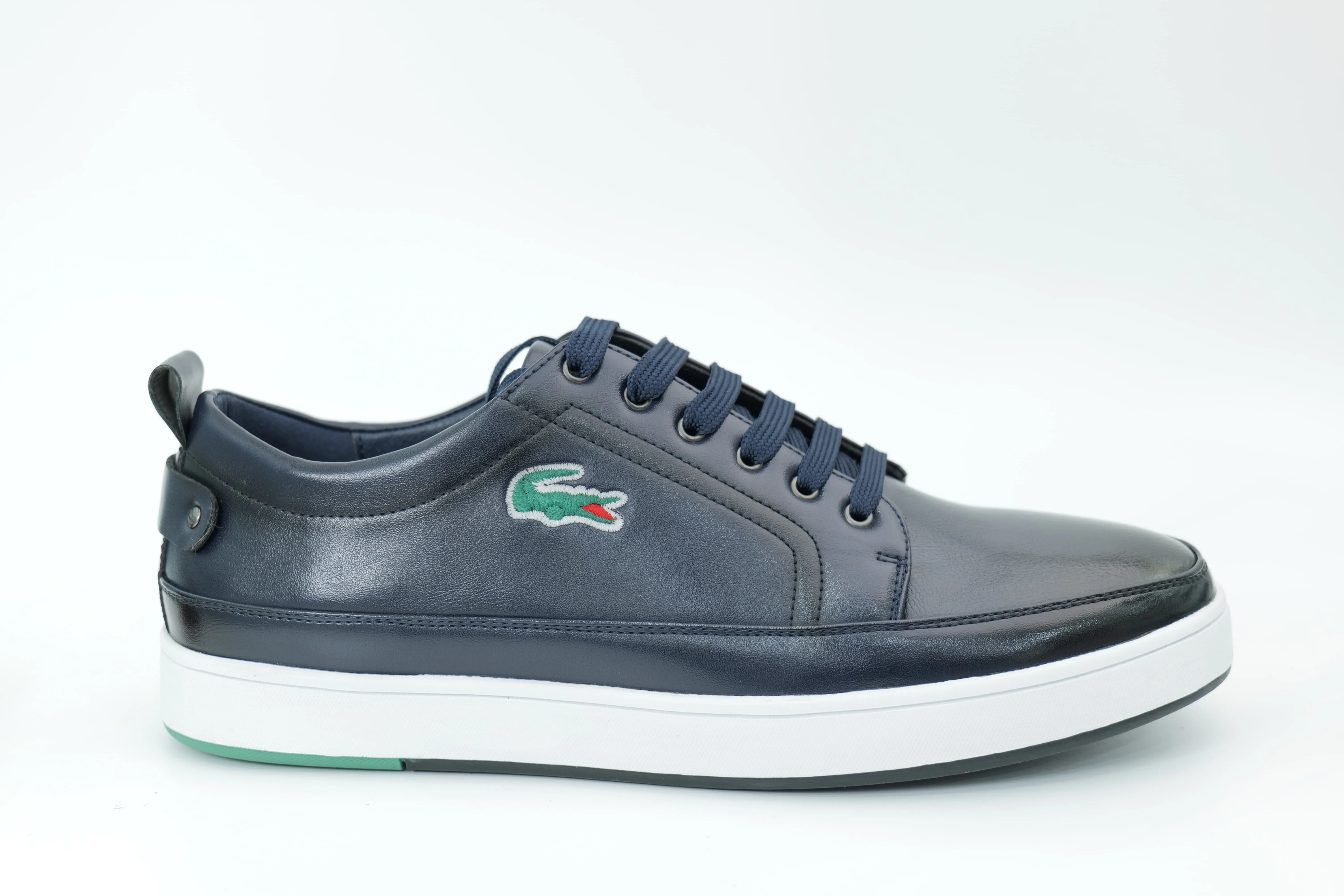 Casual sneakers