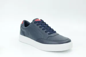 Casual sneakers