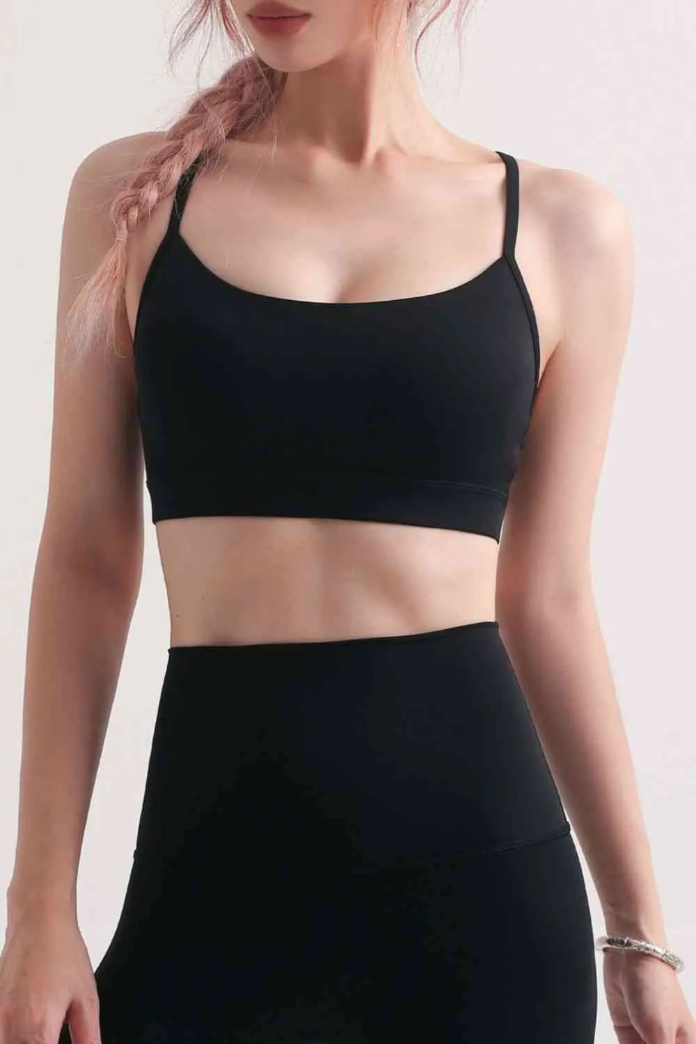 Cutout Racerback Scoop Neck Sports Bra