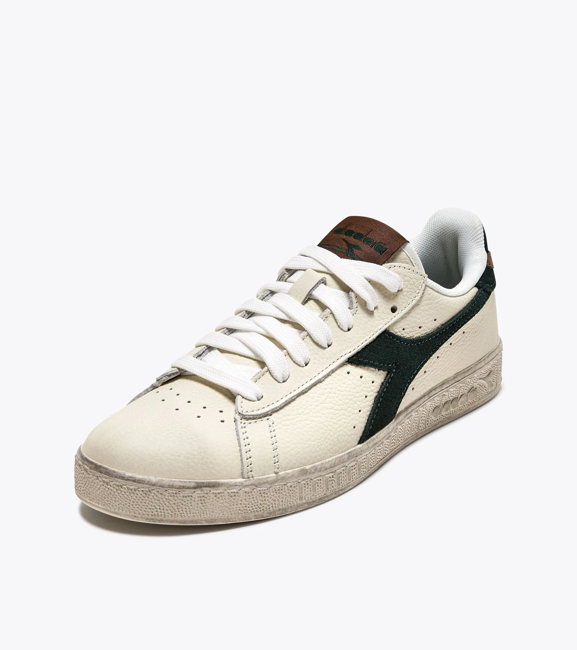Diadora Game Low Waxed Suede Pop Trainers Scarab