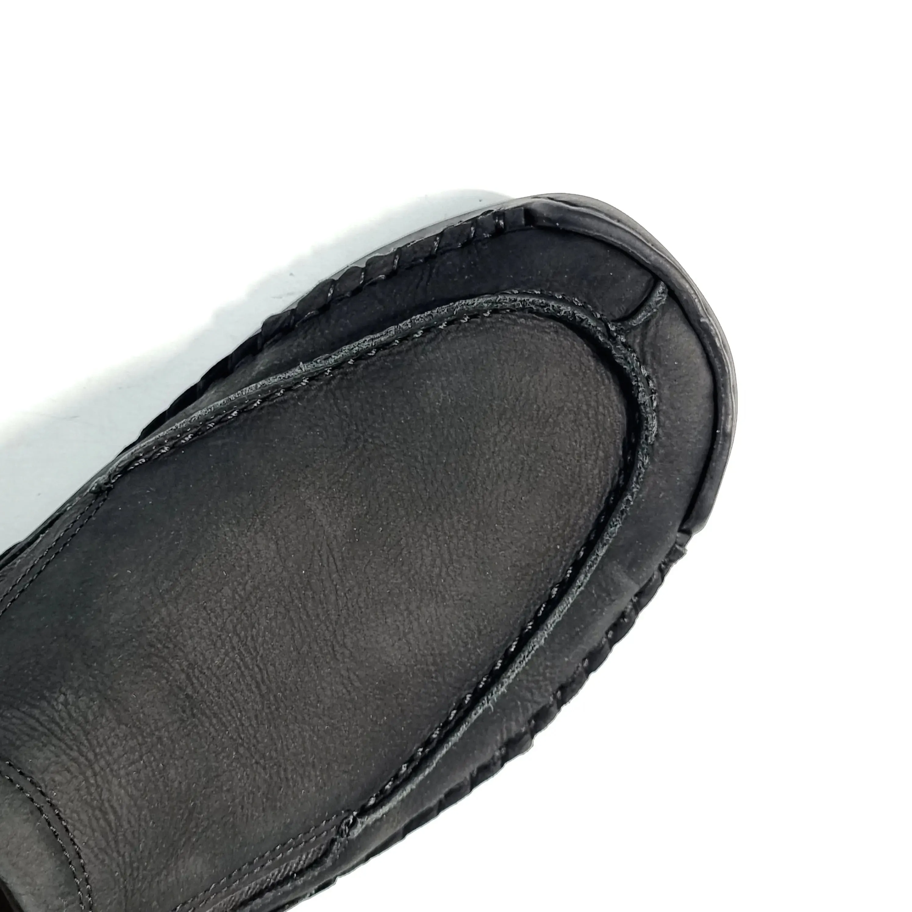 Dress Sneakers - 737310