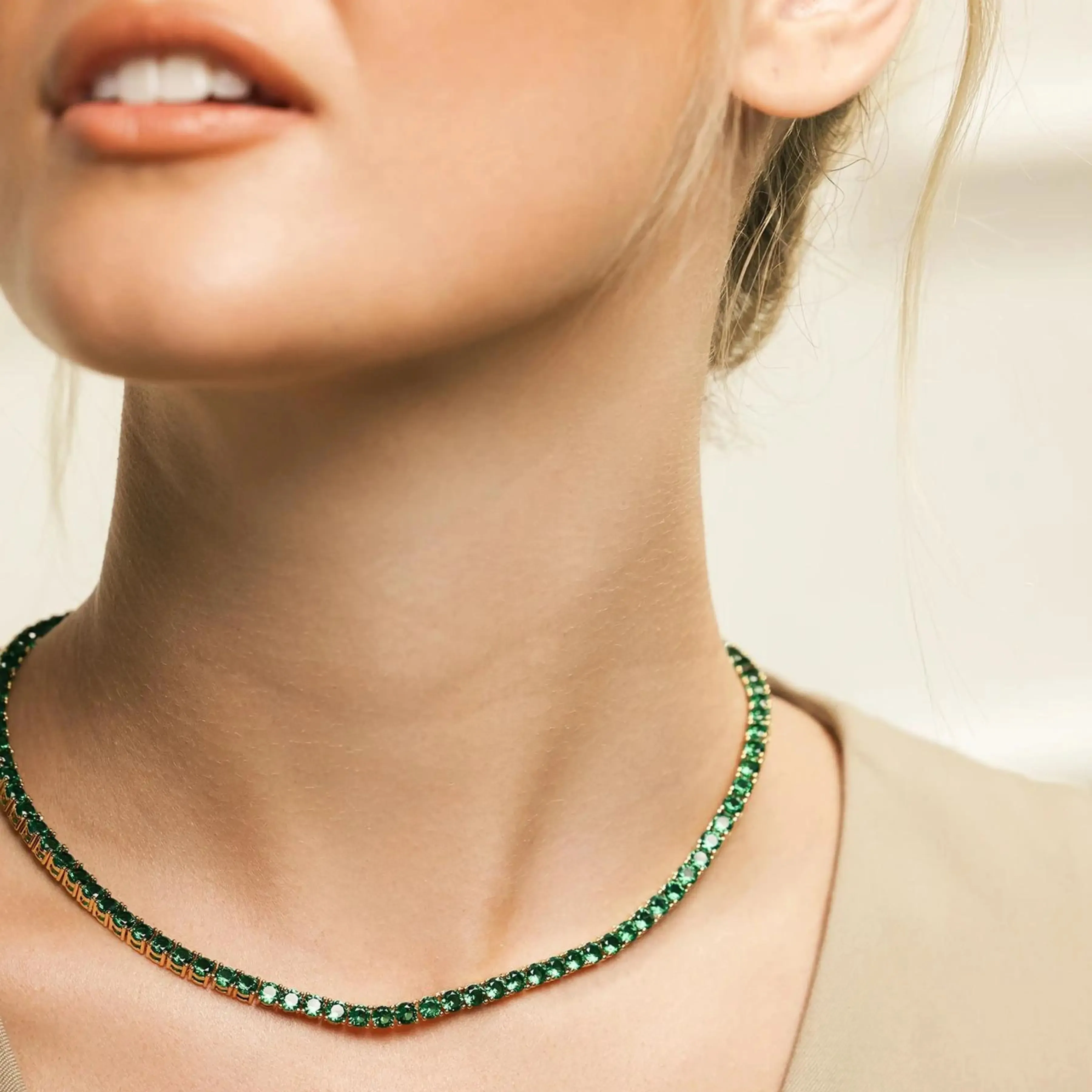 EMERALD TENNIS NECKLACE