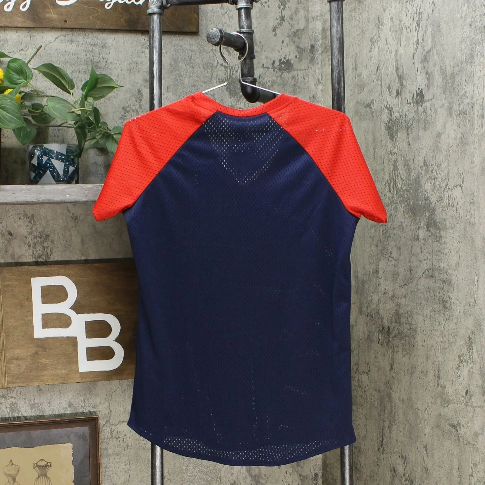 Fanatics Women's MLB Mesh Short Sleeve Raglan T-Shirt