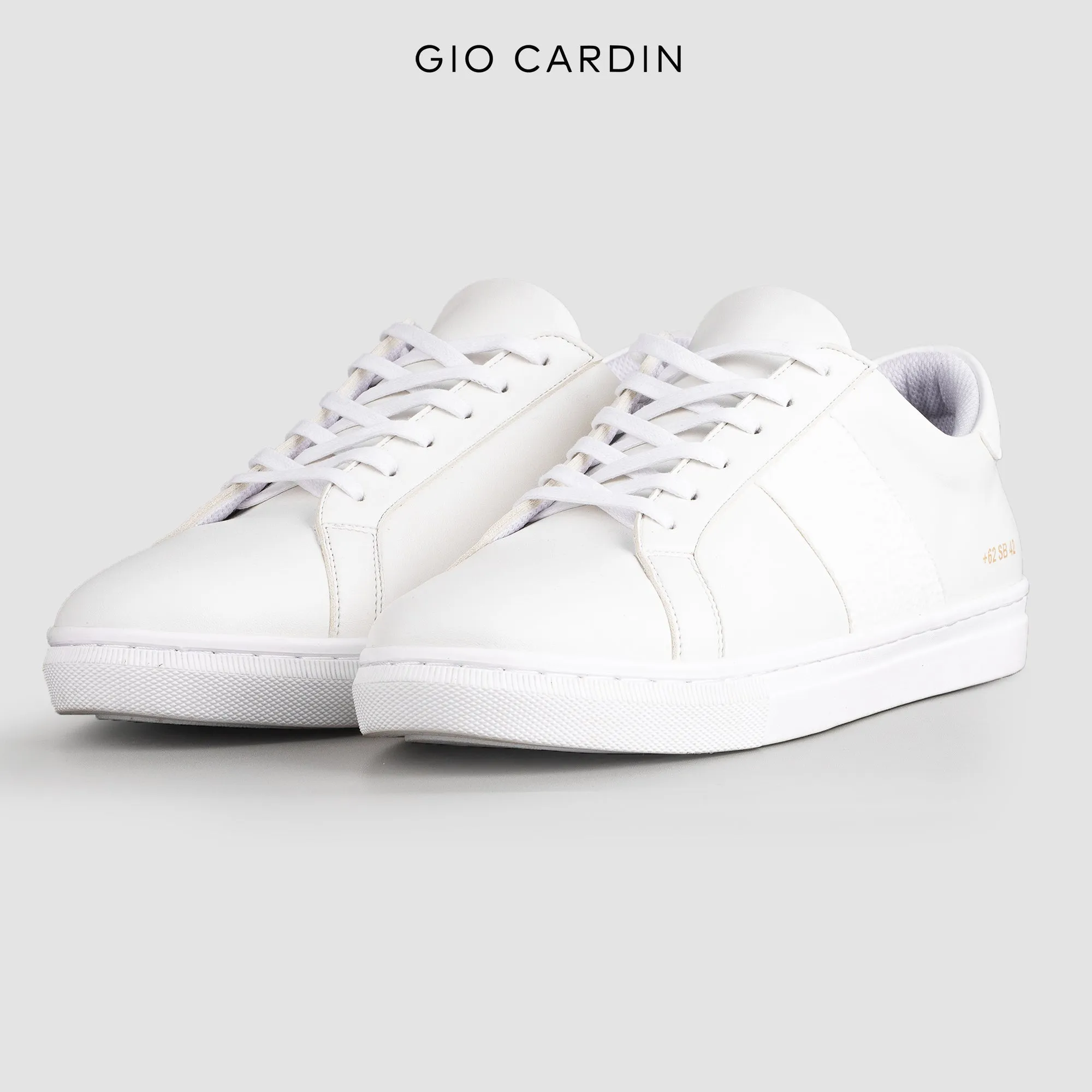 GIO CARDIN x SMITH BERLIN - EVANDER - TRIPLE WHITE