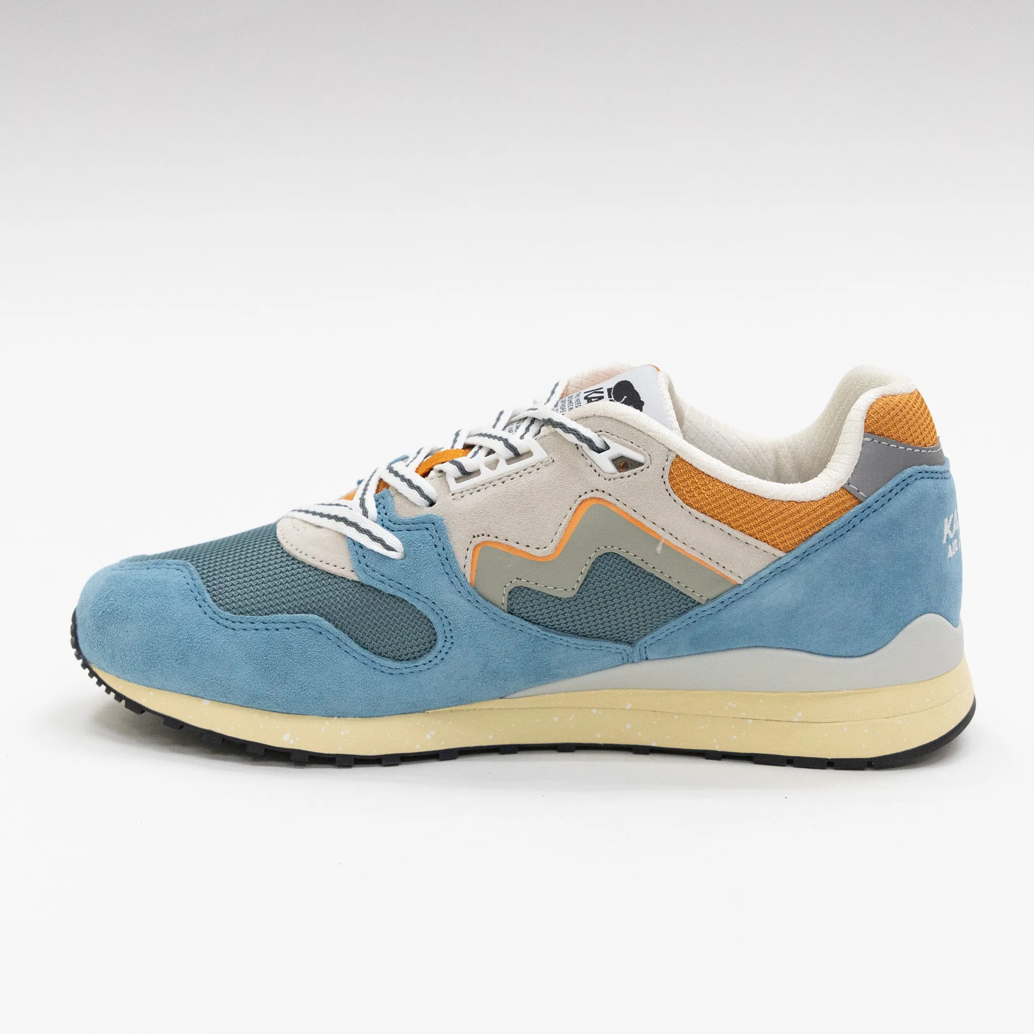 Karhu Synchron Classic - Reef Waters/Abbey Stone