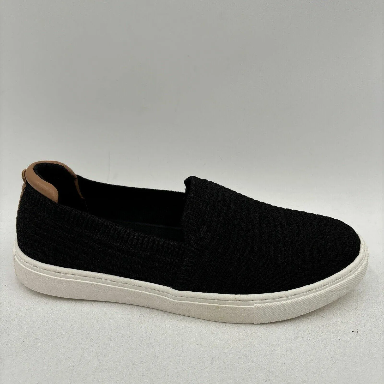 Kelly & Katie Estarr Slip-On Sneaker Black Size 8M - Very Good