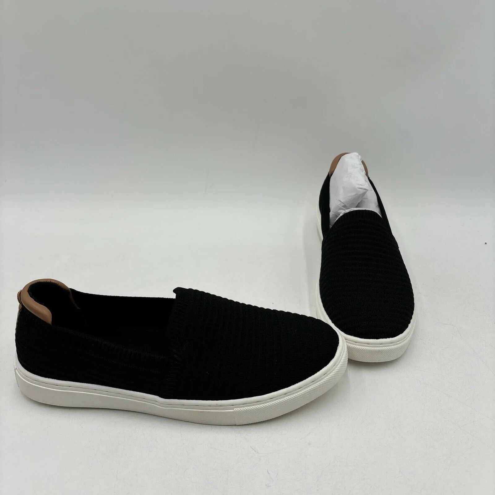 Kelly & Katie Estarr Slip-On Sneaker Black Size 8M - Very Good