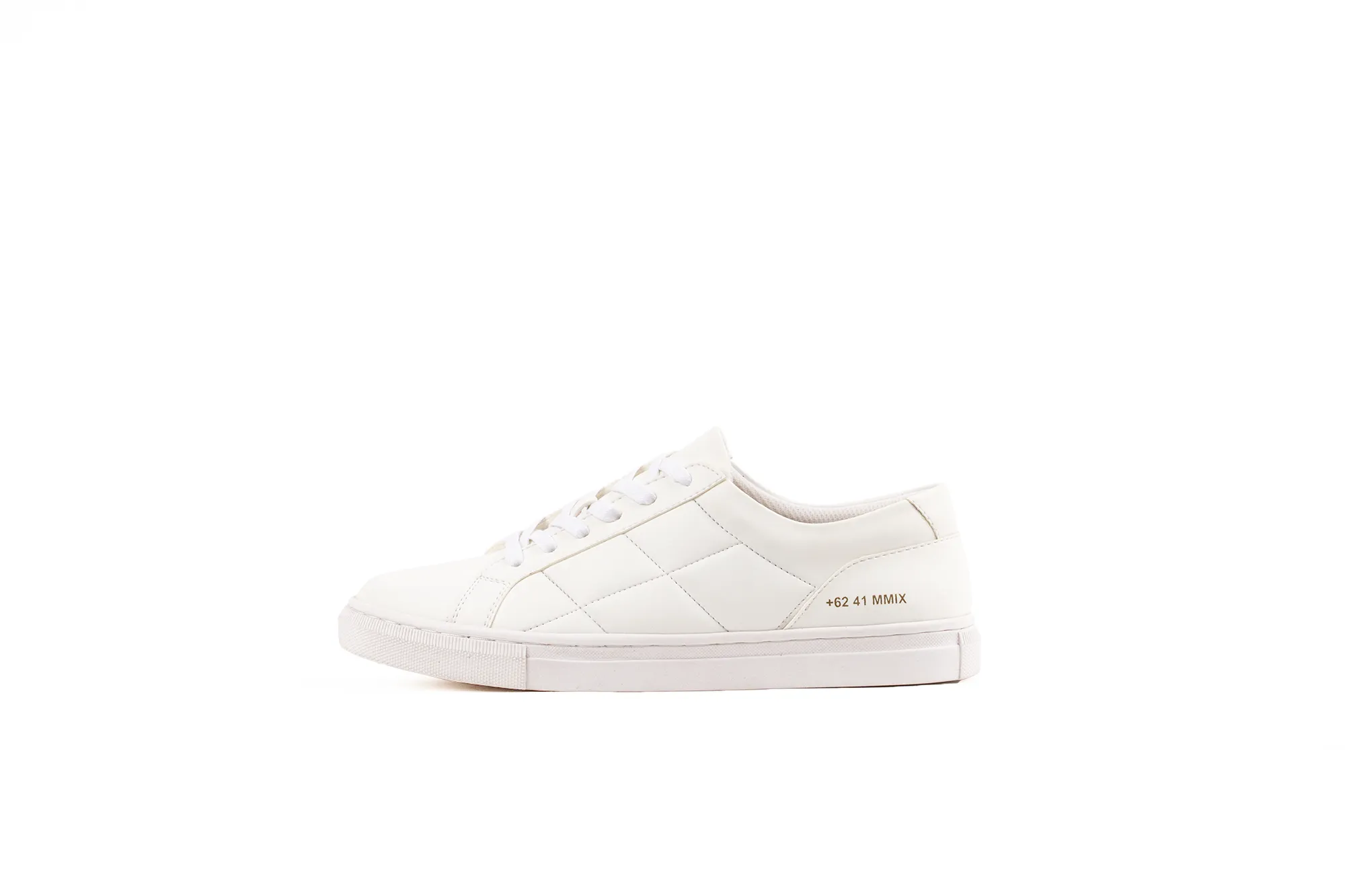 LAH-04 | TRIPLE WHITE | MEN