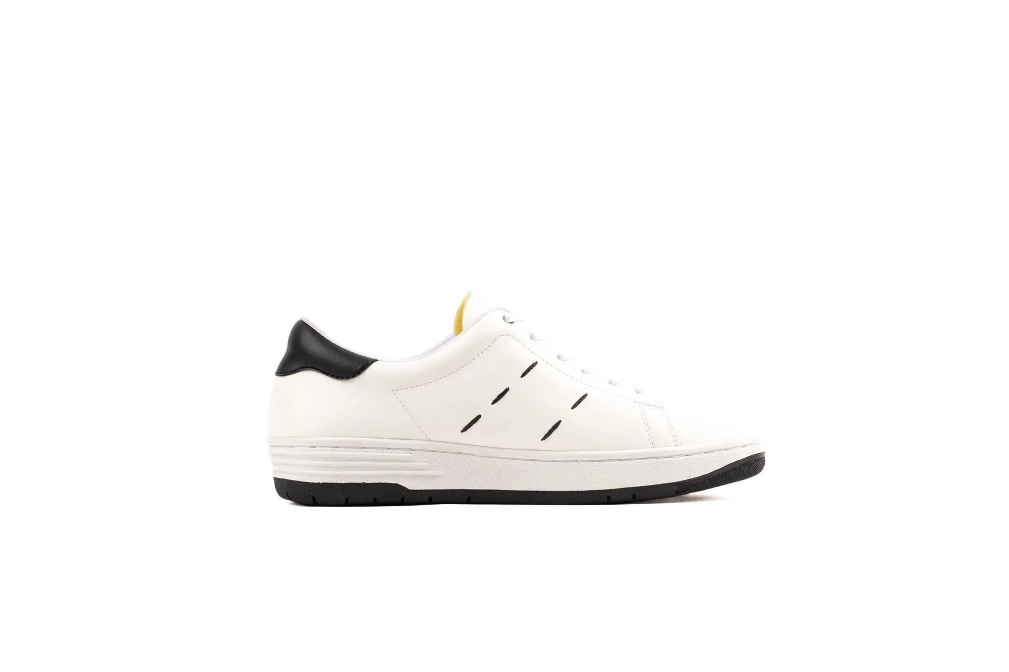 LAL-41 | WHITE / BLACK / BLACK | MEN