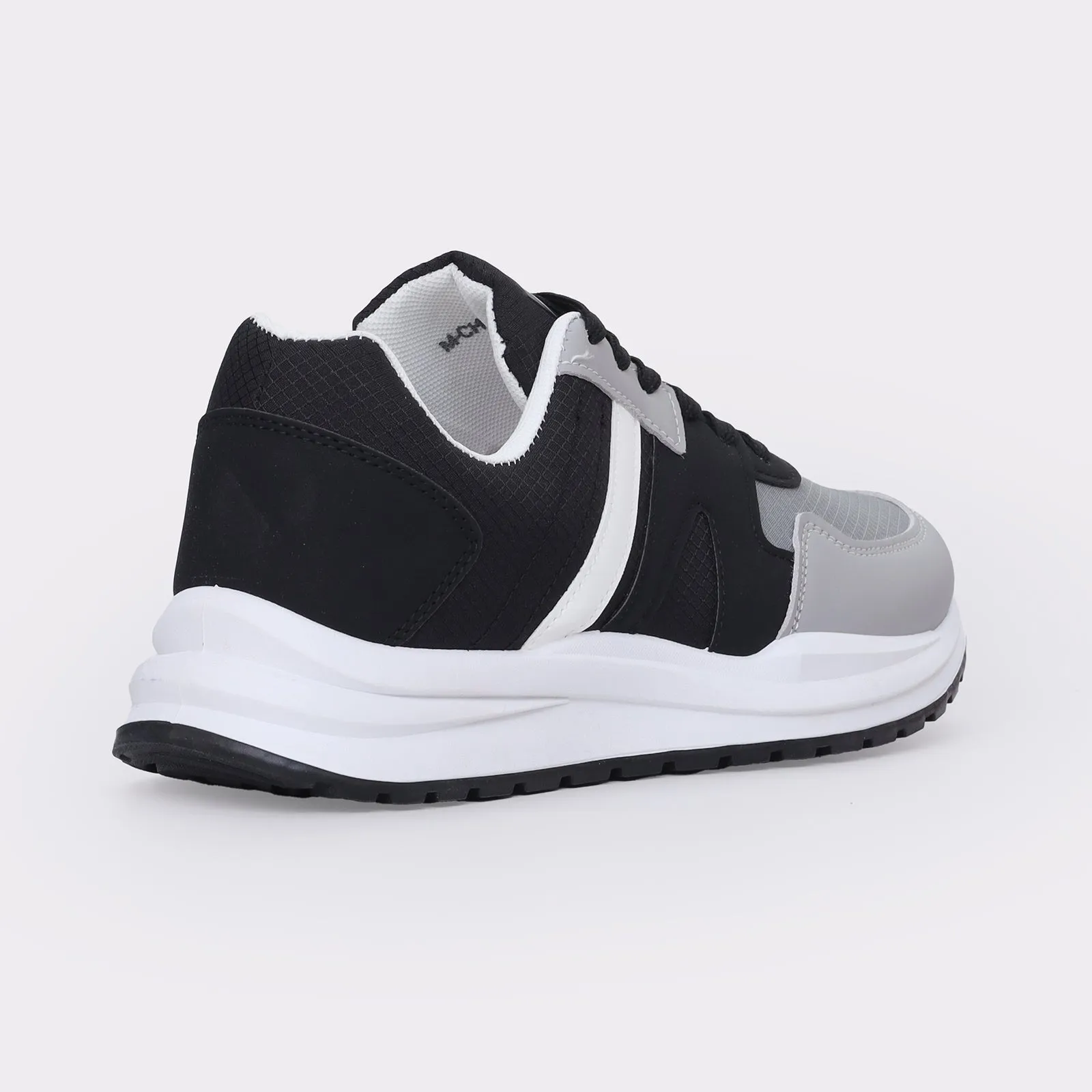Men's stylish sneakers