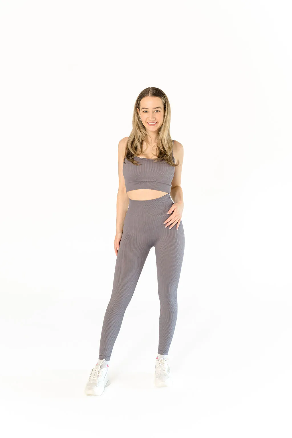 Mila Ribbed Sports Bra
