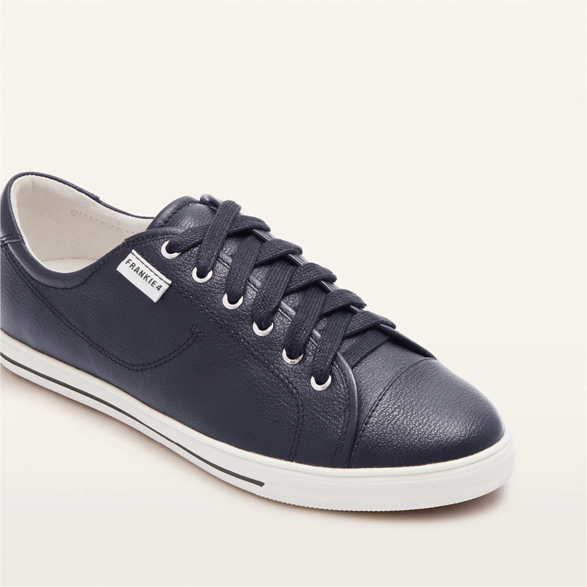 Nat III Navy Tumbled Leather Sneakers