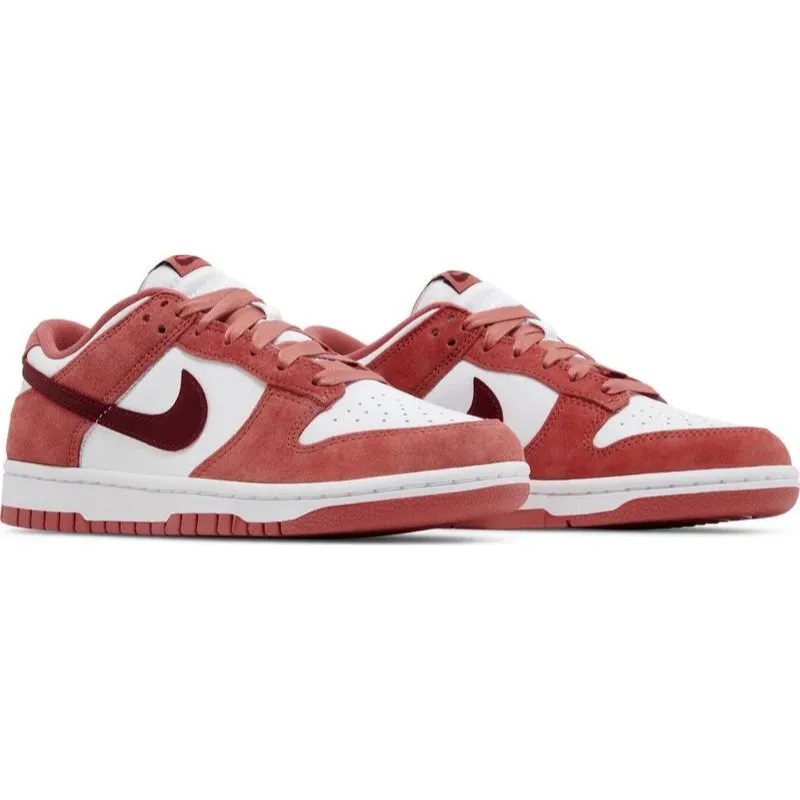 Nike Dunk Low Valentine's Day (2024) (W)