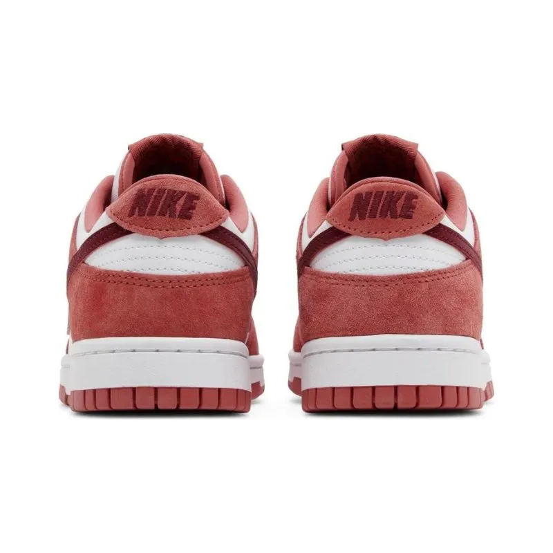 Nike Dunk Low Valentine's Day (2024) (W)