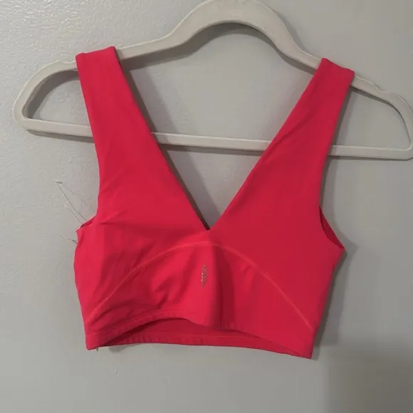 NWOT Free People Movement- Never Better Crop Top Size XS