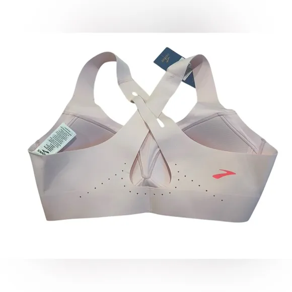 NWT Brooks Women’s Crossback 2.0 Sports Bra in Quartz in size 34 A/B
