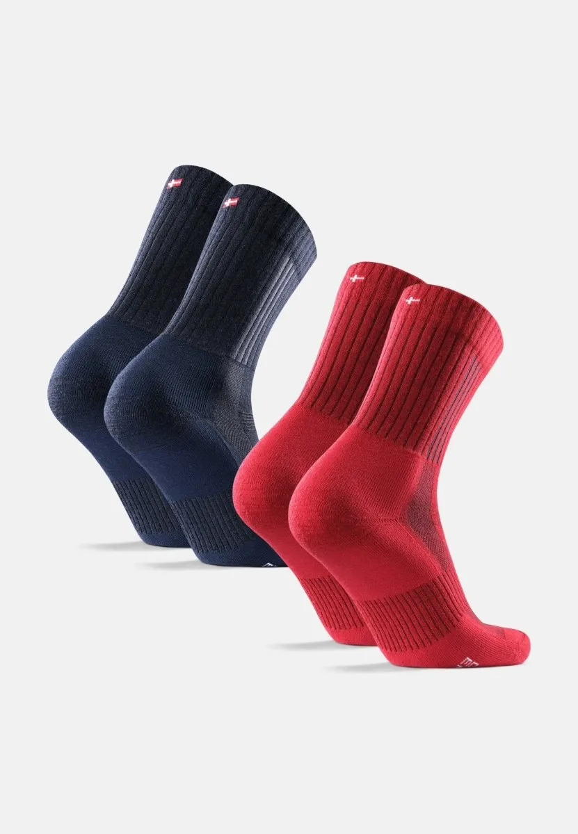 PREMIUM HIKING SOCKS