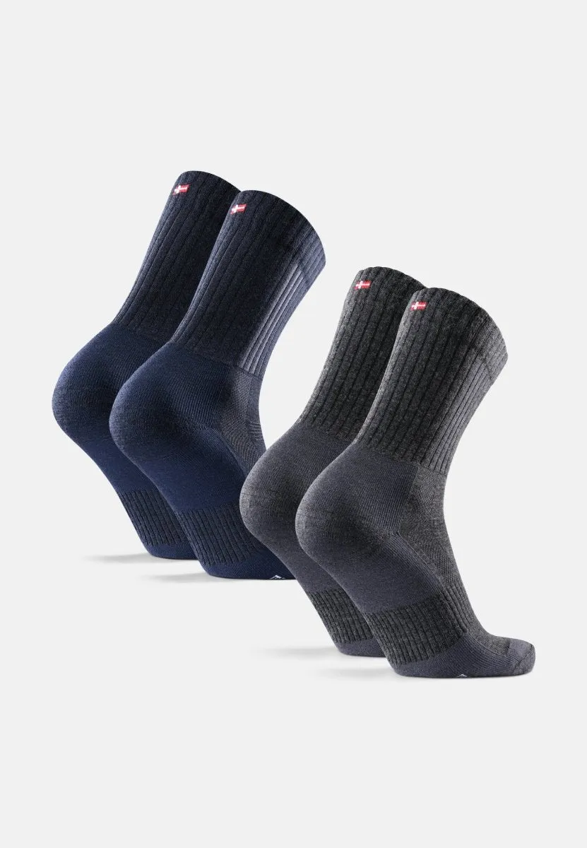 PREMIUM HIKING SOCKS