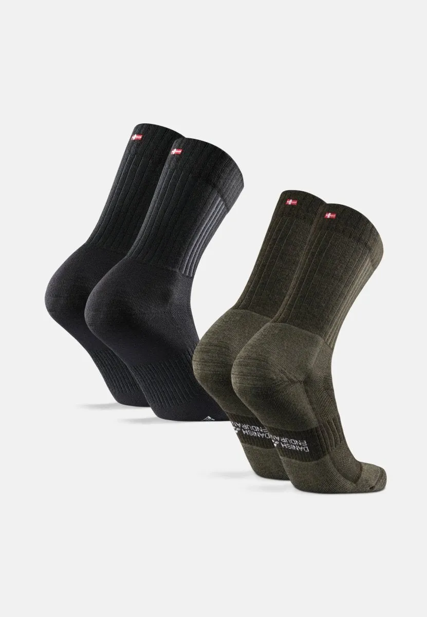 PREMIUM HIKING SOCKS
