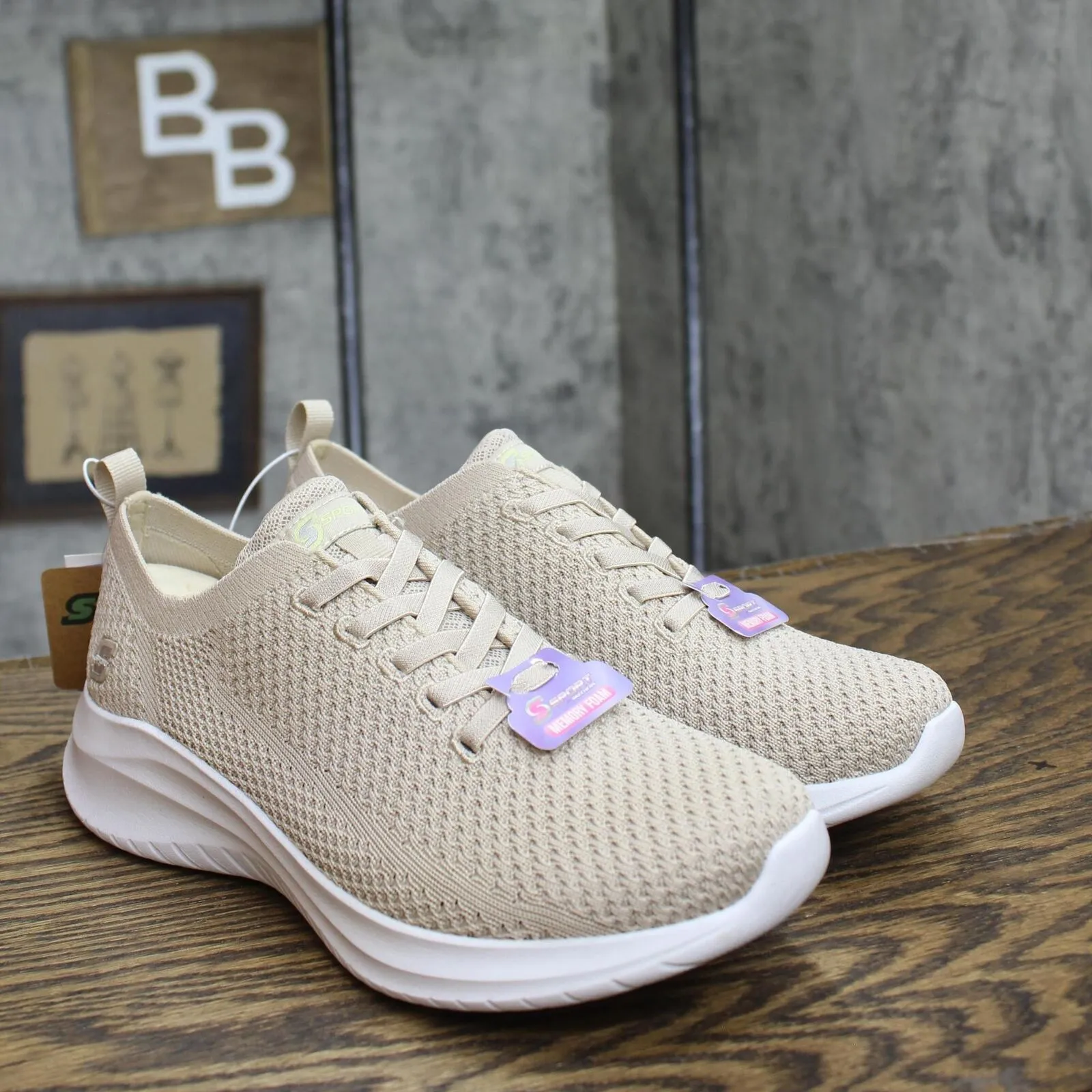 S Sport By Skechers Womens Resse 2.0 Elastic Gore Sneakers Taupe Brown 7.5M