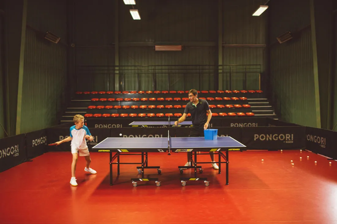 Set of 2 TTR 100 3* All-Round Table Tennis Bats and 3 TTB 100* 40  Balls Orange