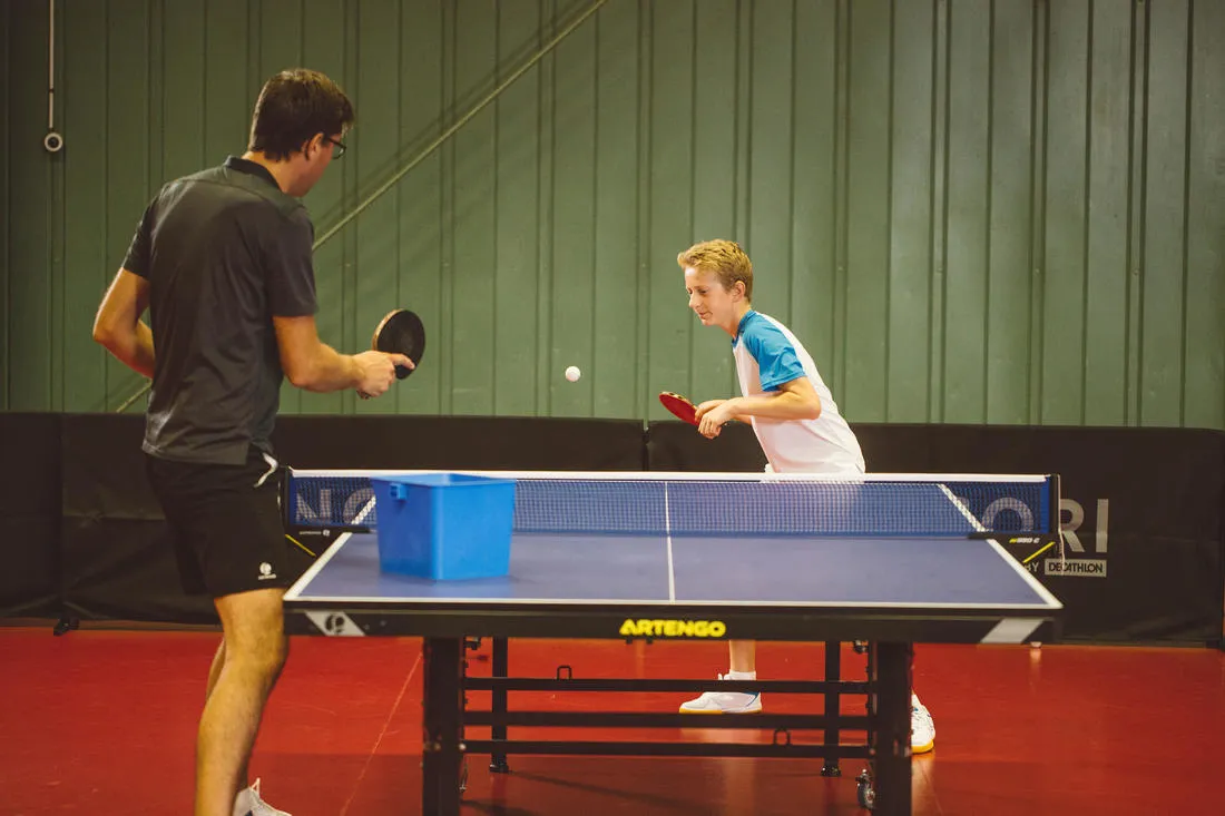 Set of 2 TTR 100 3* All-Round Table Tennis Bats and 3 TTB 100* 40  Balls Orange
