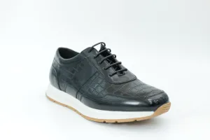 Sports shoes