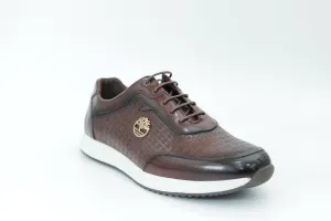 Sports shoes