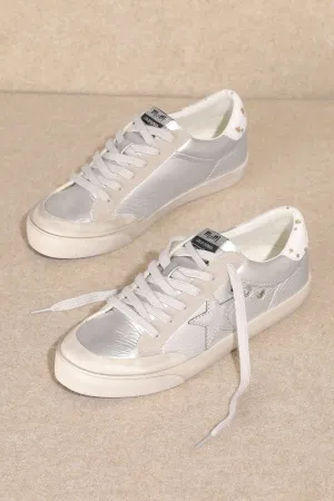 Star Low Top Sneakers