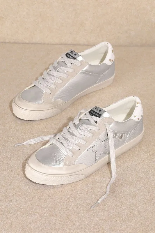 Star Low Top Sneakers