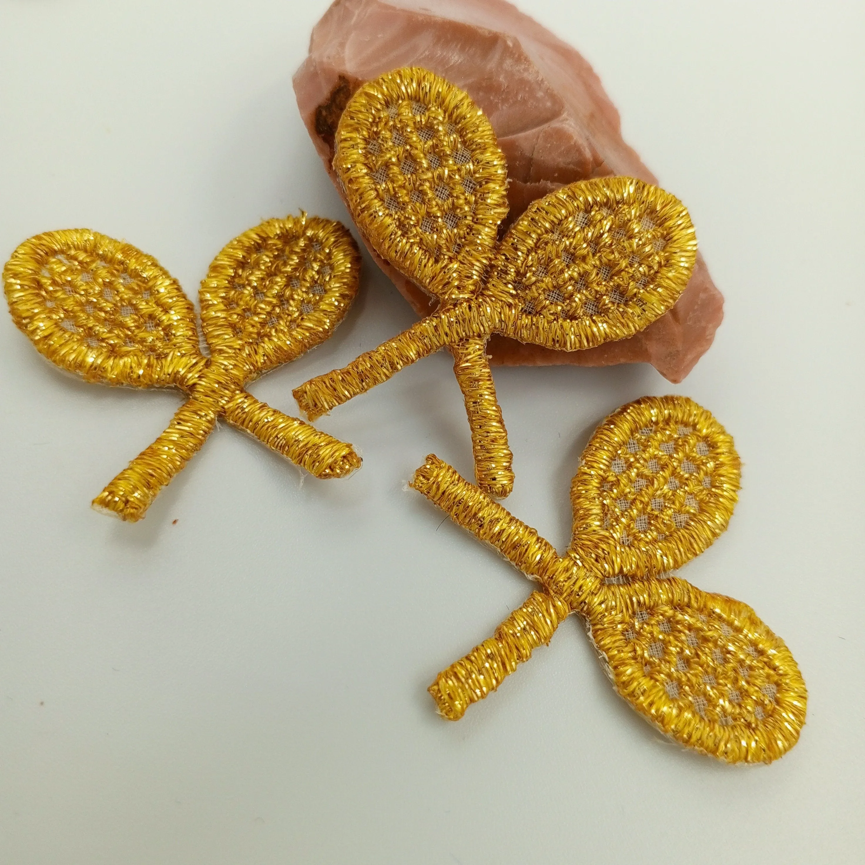 Tennis Patch Embroidery Metallic Gold Tennis Racket Iron-on Transfer Appliques Vintage Double Tennis Racquets Badge Patches #912